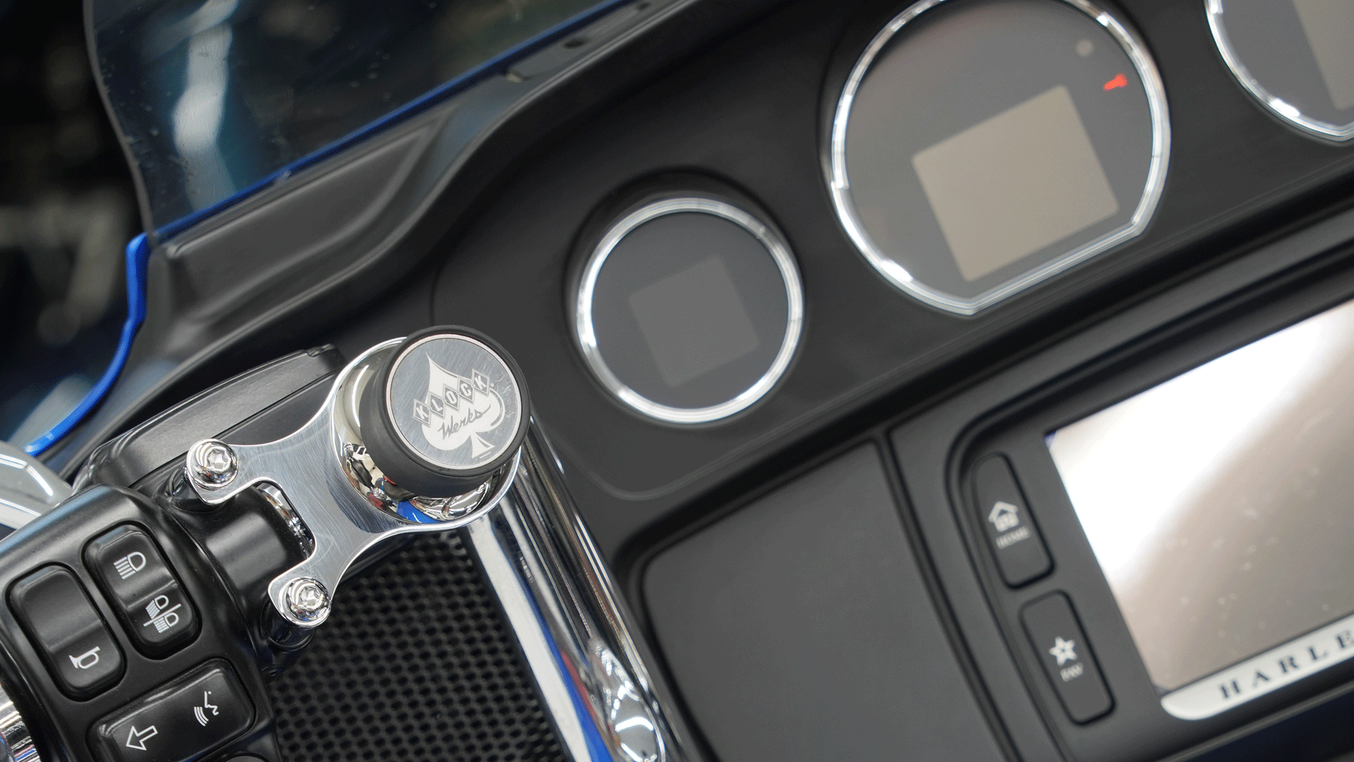 Quick Stops Made Simple: Removing Your Phone from an iOmounts® Mount