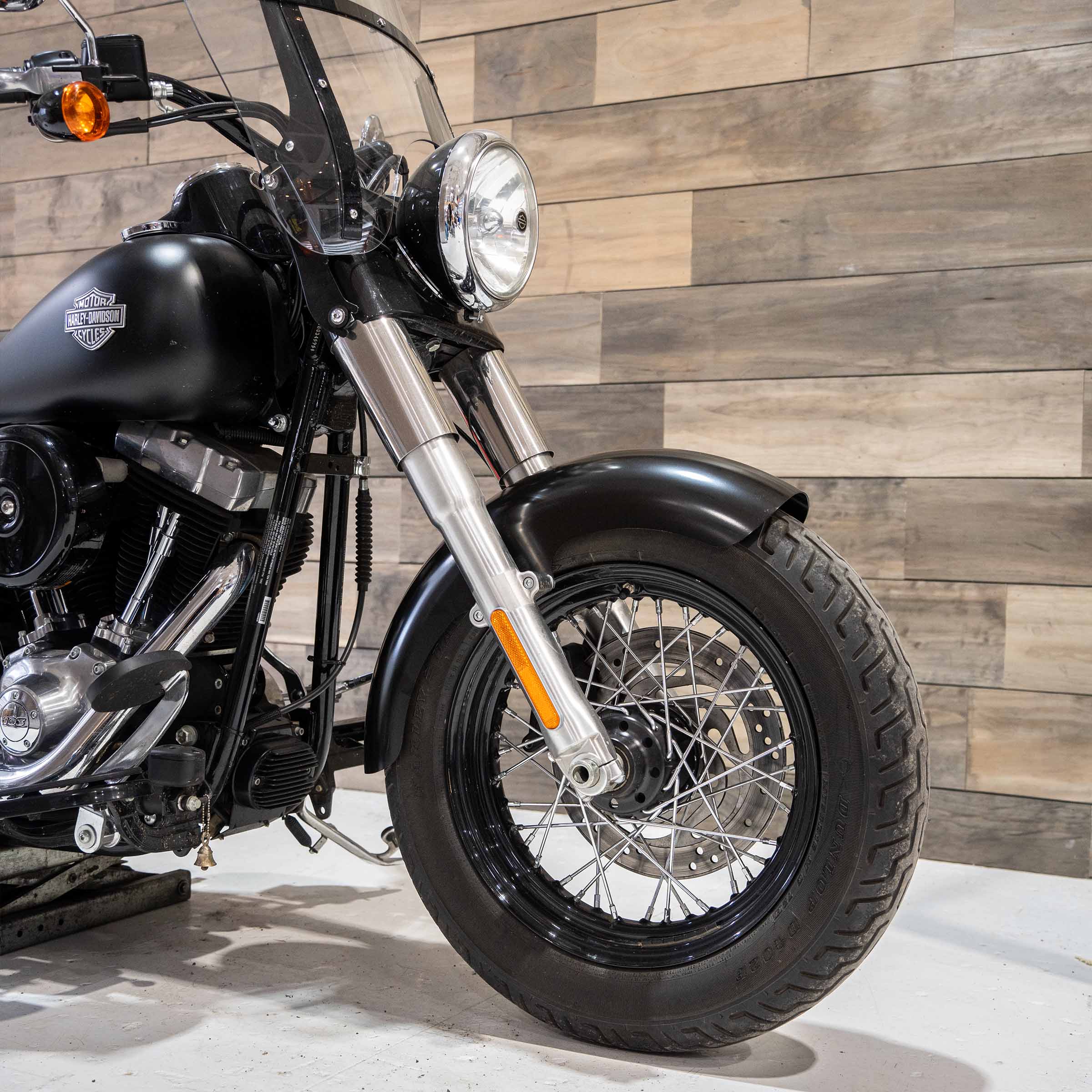 Tire Hugger Front Fender for Harley-Davidson® 1986-2017 Softail FLST and 2013-2025 Breakout (16"-19" Thickster)