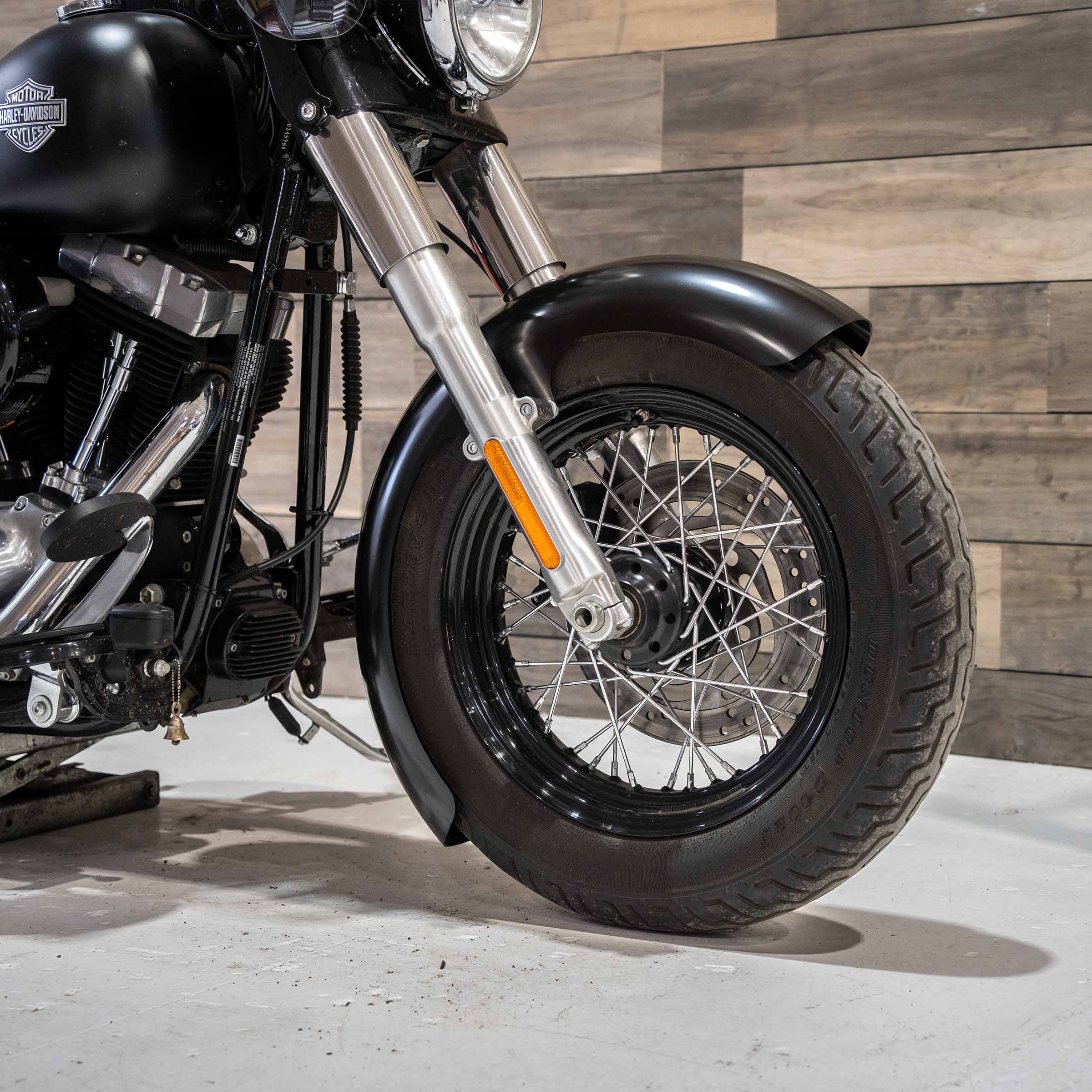 Tire Hugger Front Fender for Harley-Davidson® 1986-2017 Softail FLST and 2013-2025 Breakout (16"-19" Wrapper)
