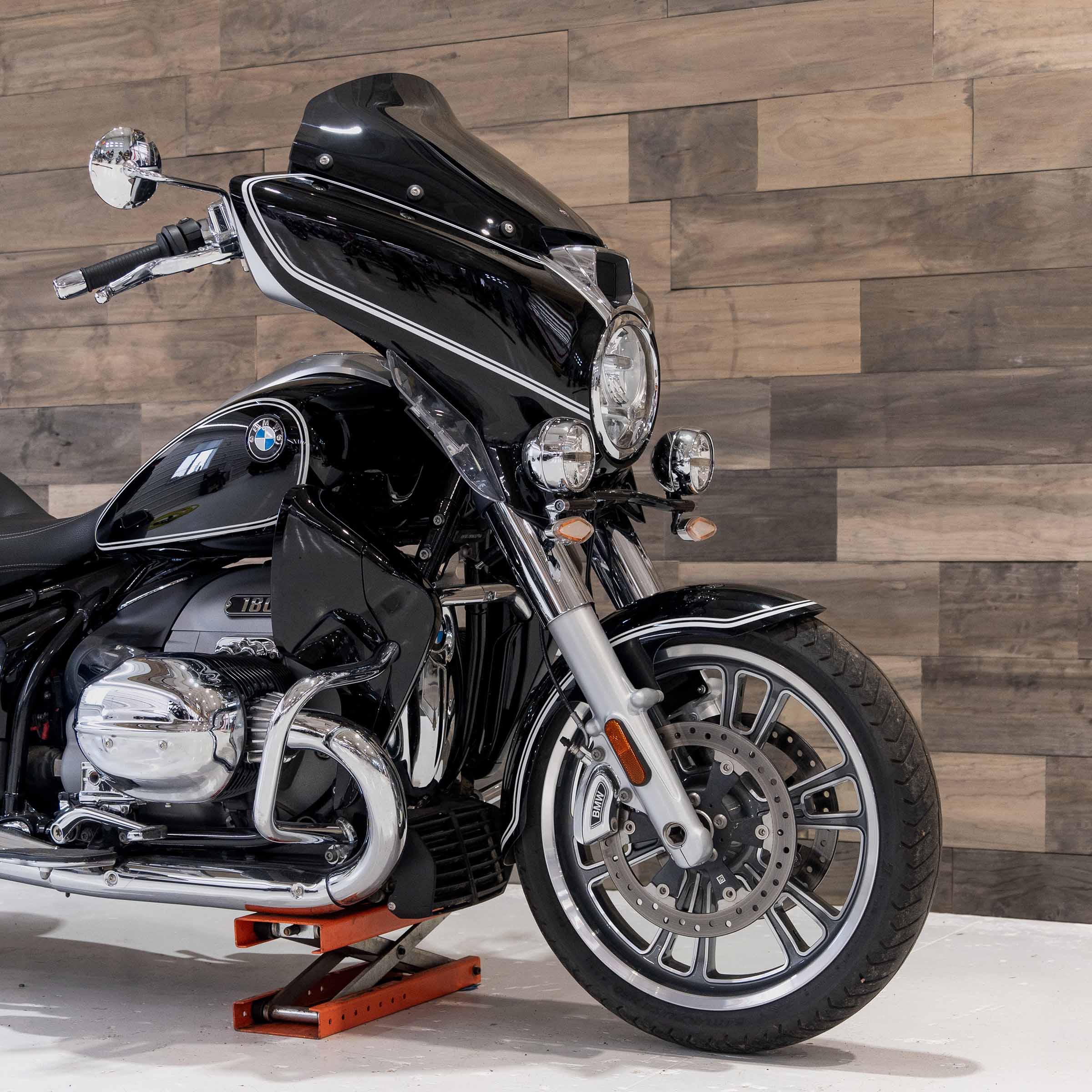 Henry Tire Hugger Front Fender Fit Kit for BMW Transcontinental Motorcycles (Henry)