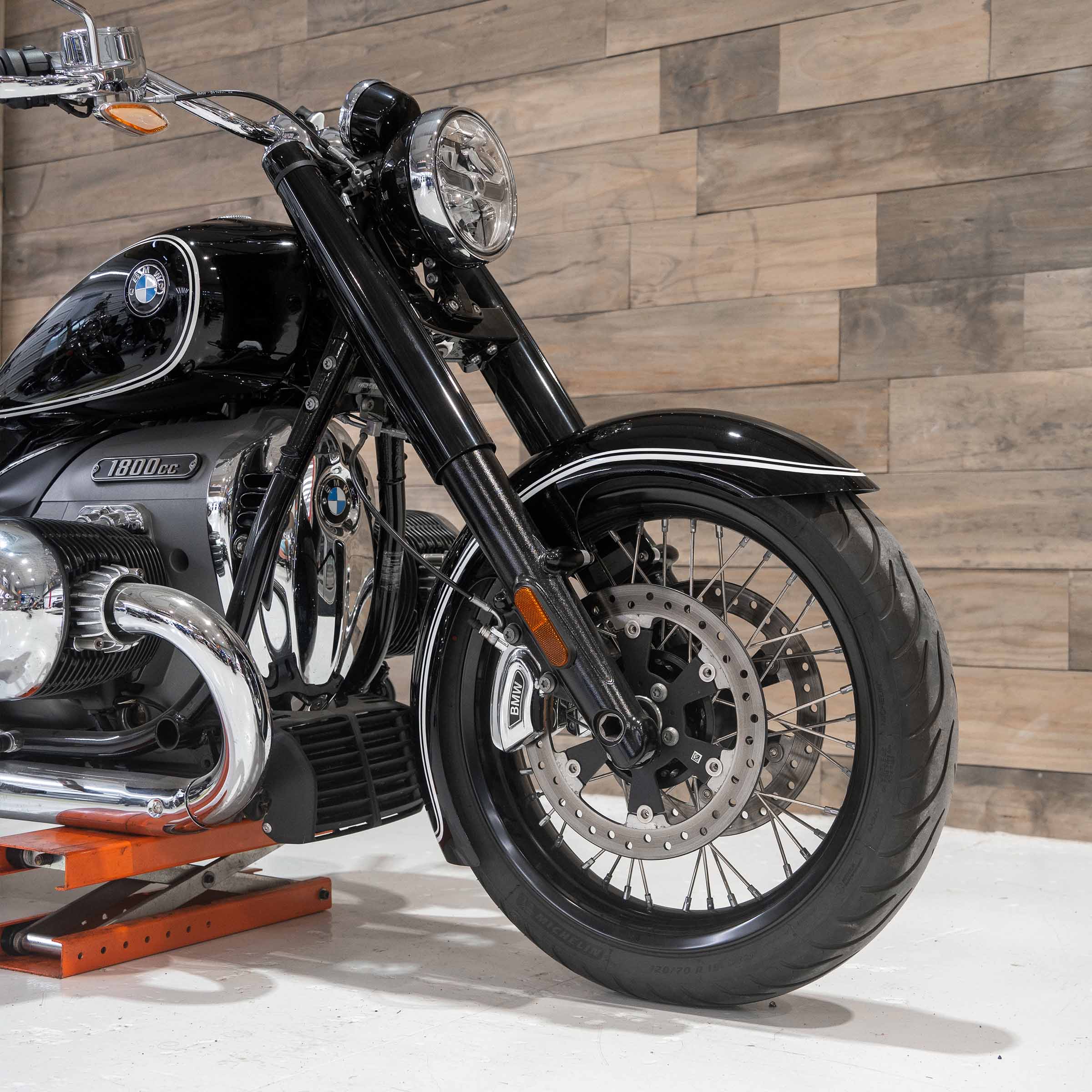 Slicer Tire Hugger Front Fender Fit Kit for BMW R 18 Motorcycles (Slicer)