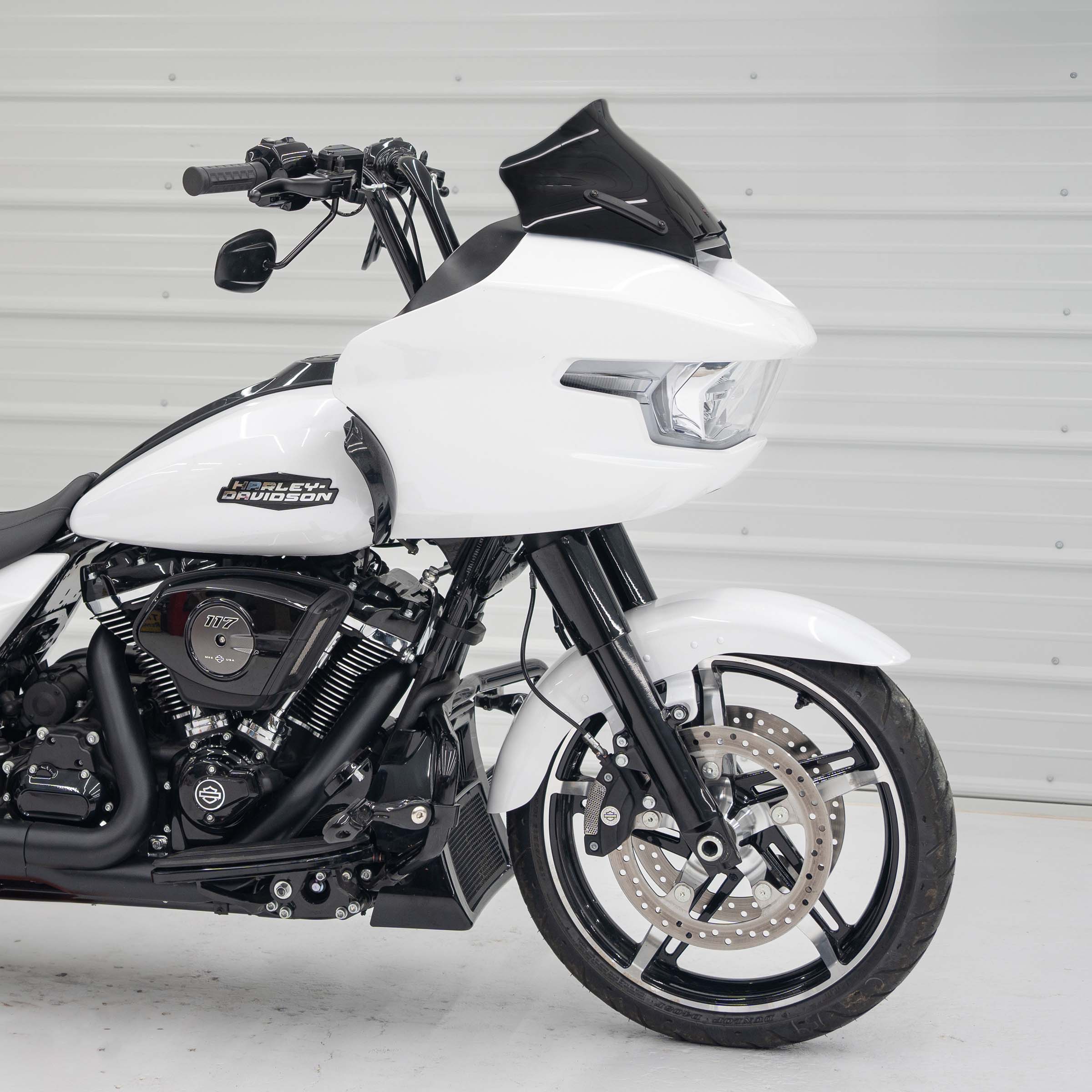 Windshield for H-D 2023-2024 Road Glide® (10" Sport - Black)