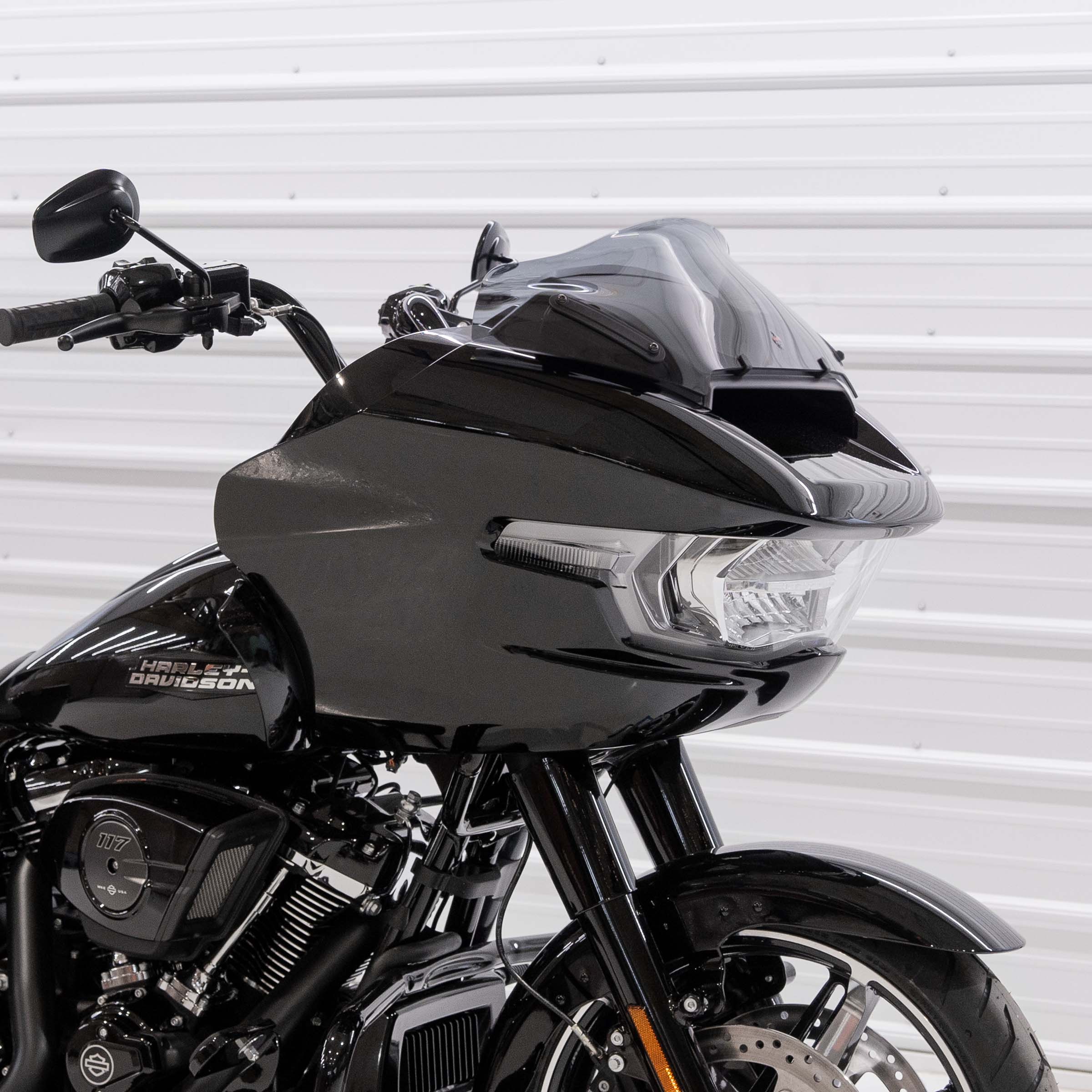 Motorcycle Windshield for Harley-Davidson 2023-2024 Road Glide® (8" Sport - Tint)