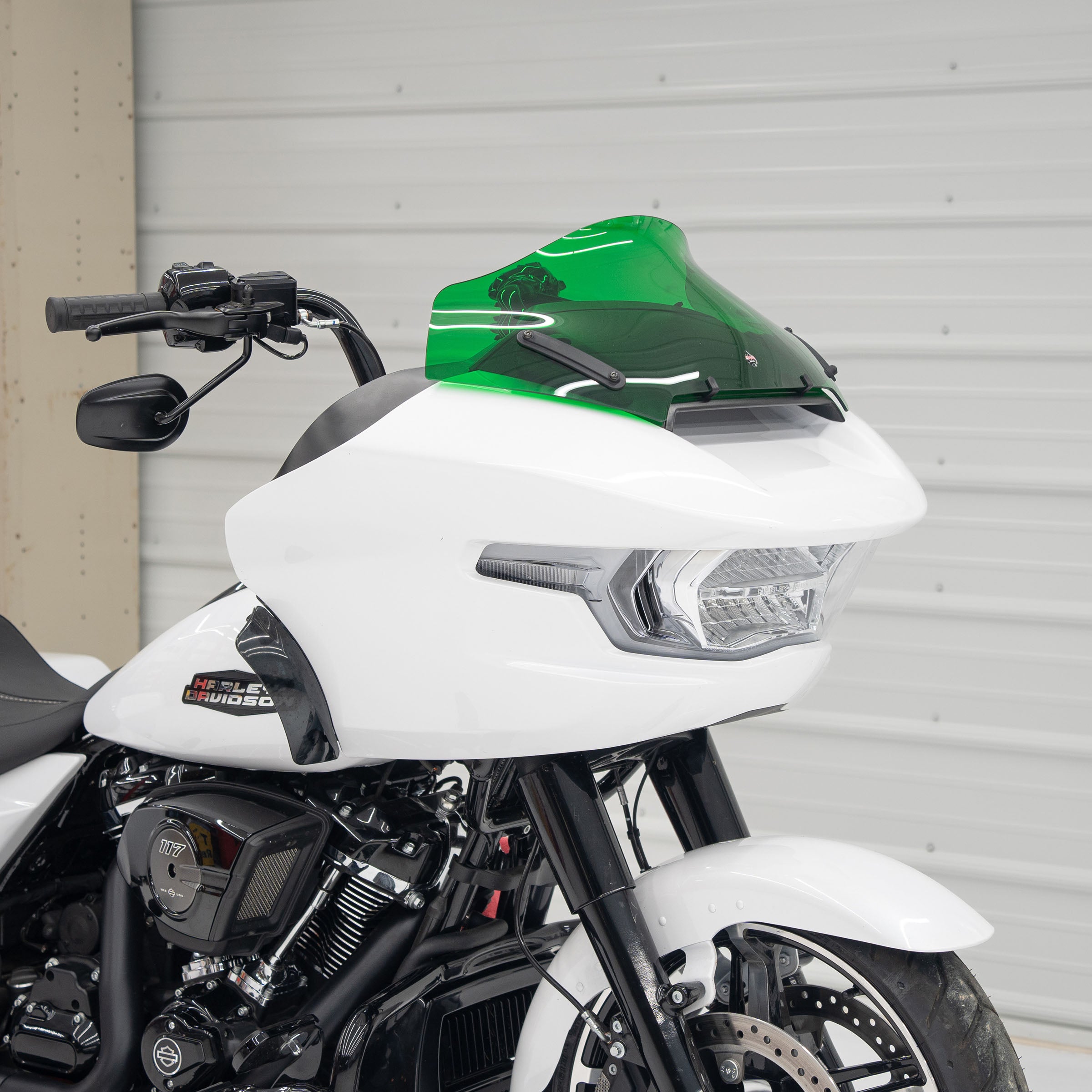 Green Color Motorcycle Windshield for Harley-Davidson 2023.5-2024 FLTR (10" Green)