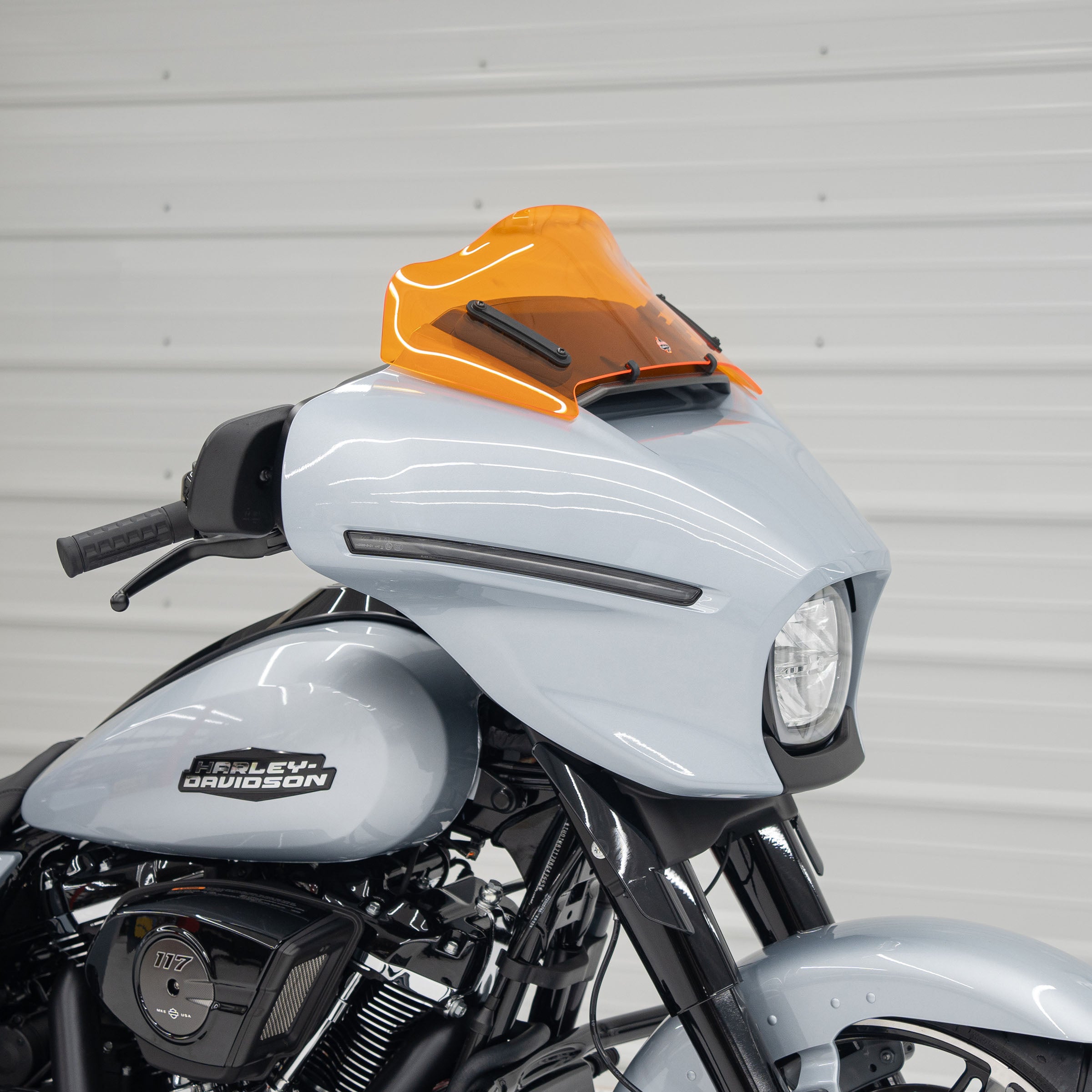 Kolor Windshield for Harley-Davidson 2023.5-2024 FLH (8" Orange)