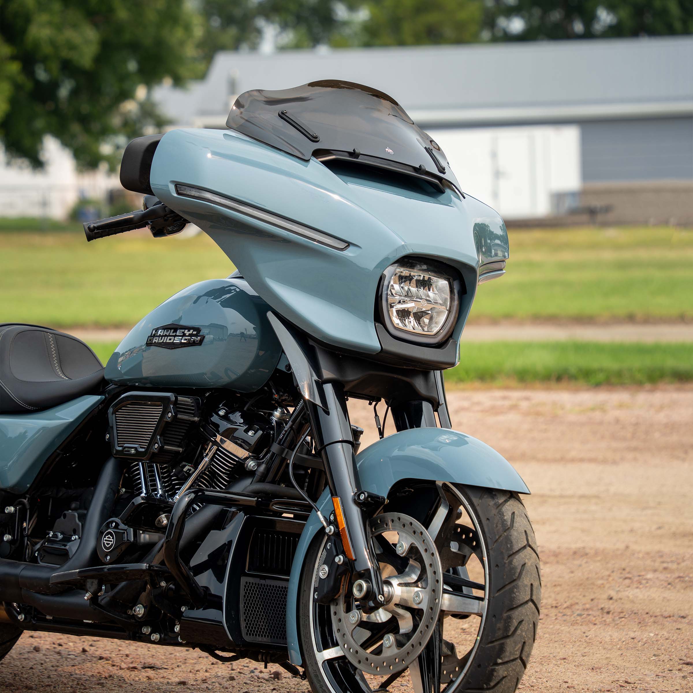 Kolor Windshield for Harley-Davidson 2023.5-2024 FLH (8" Bronze)