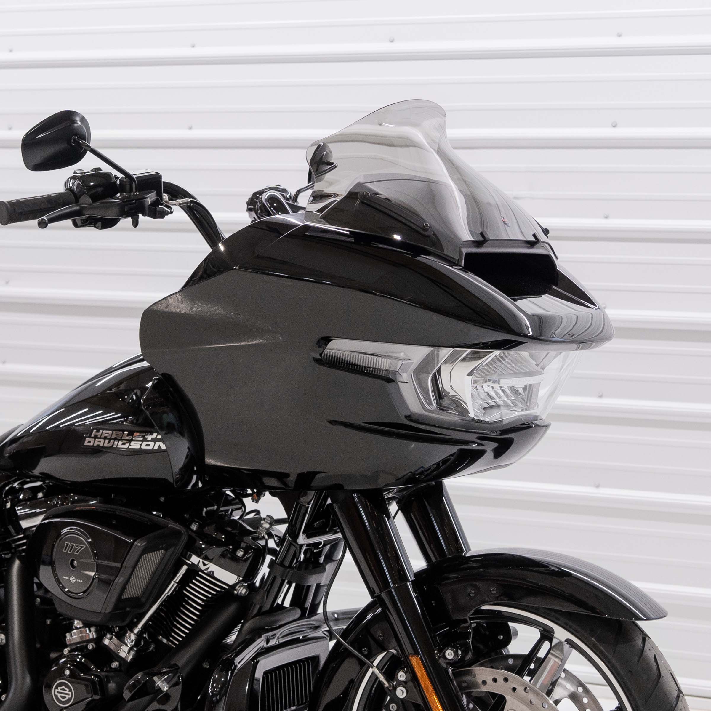 11" Windshield for Harley-Davidson 2023-2024 Road Glide® (11" Sport - Tint)