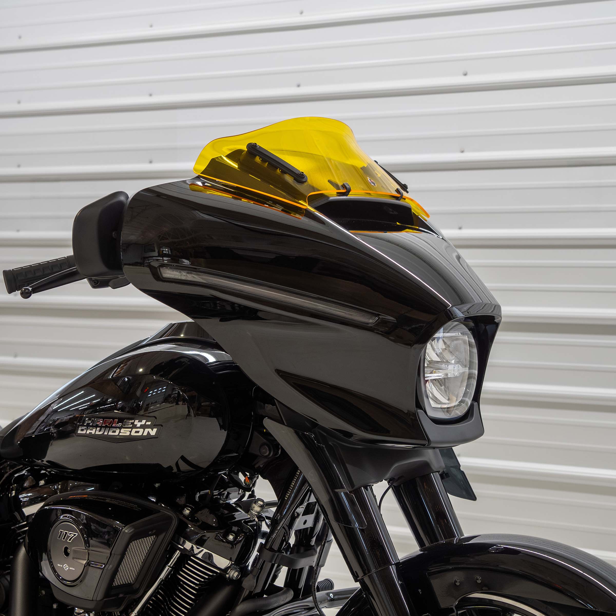 Yellow Color Windshield for Harley-Davidson 2023.5-2024 FLH (6.5" Yellow)