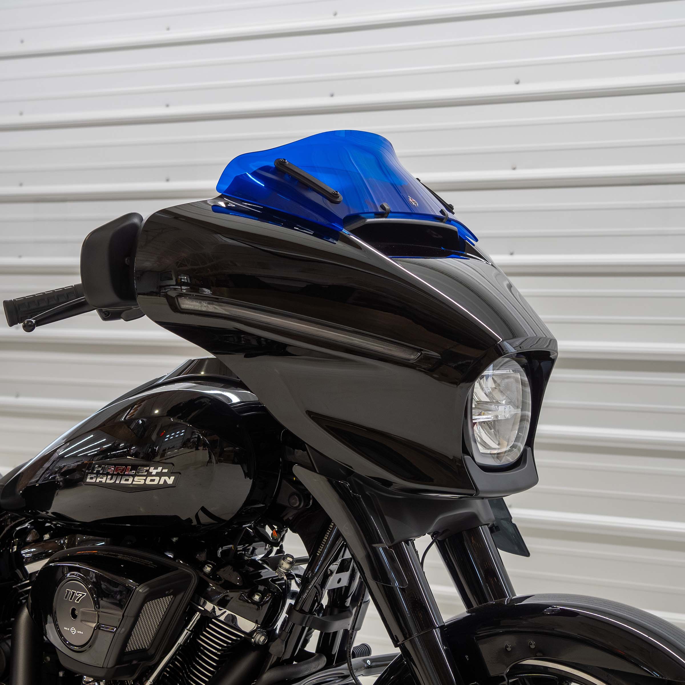Blue Color Windshield for Harley-Davidson 2023.5-2024 FLH (6.5" Blue)