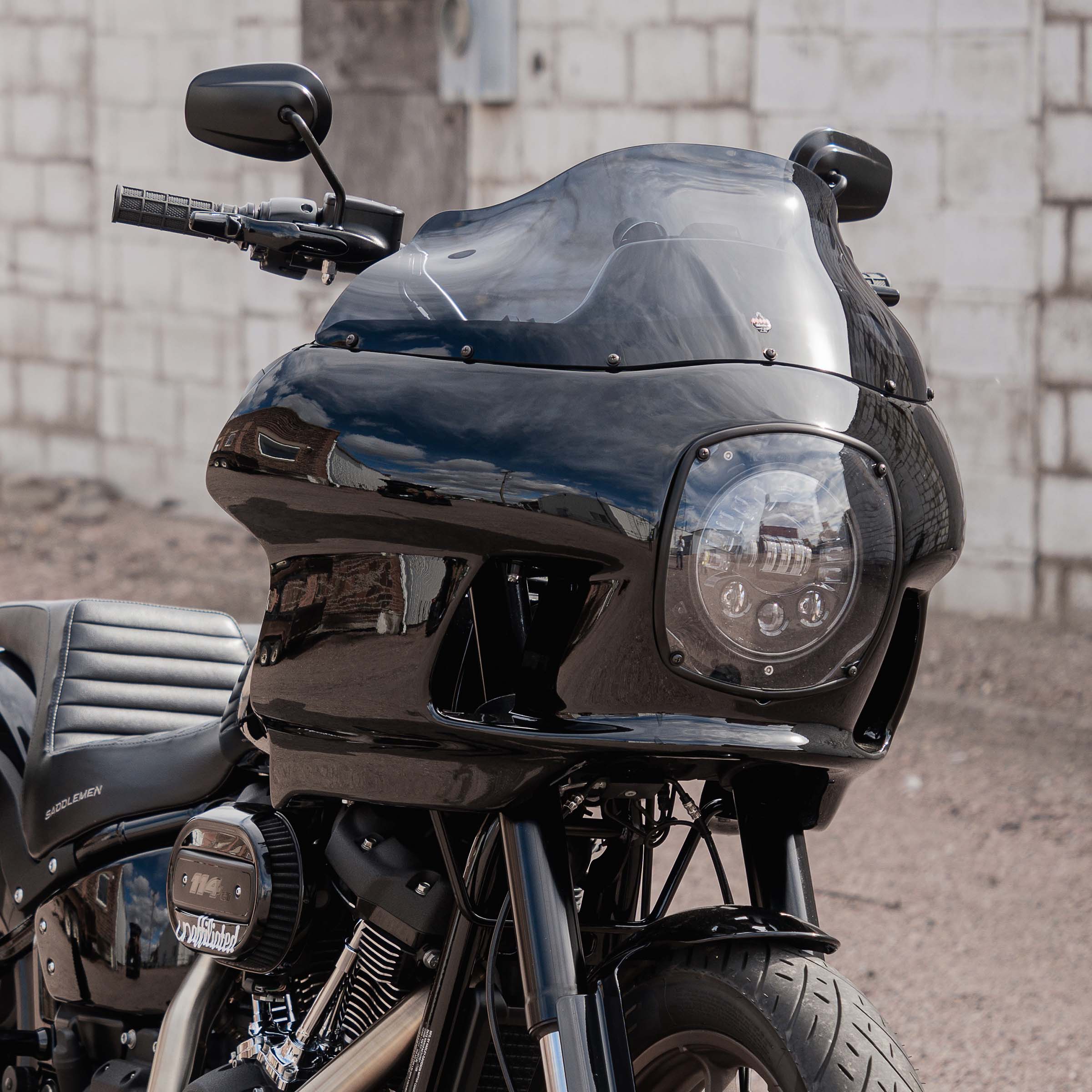 9" Dark Smoke Windshield for Harley-Davidson motorcycle models with FXRT Style Fairings(9" FXRP Dark Smoke)
