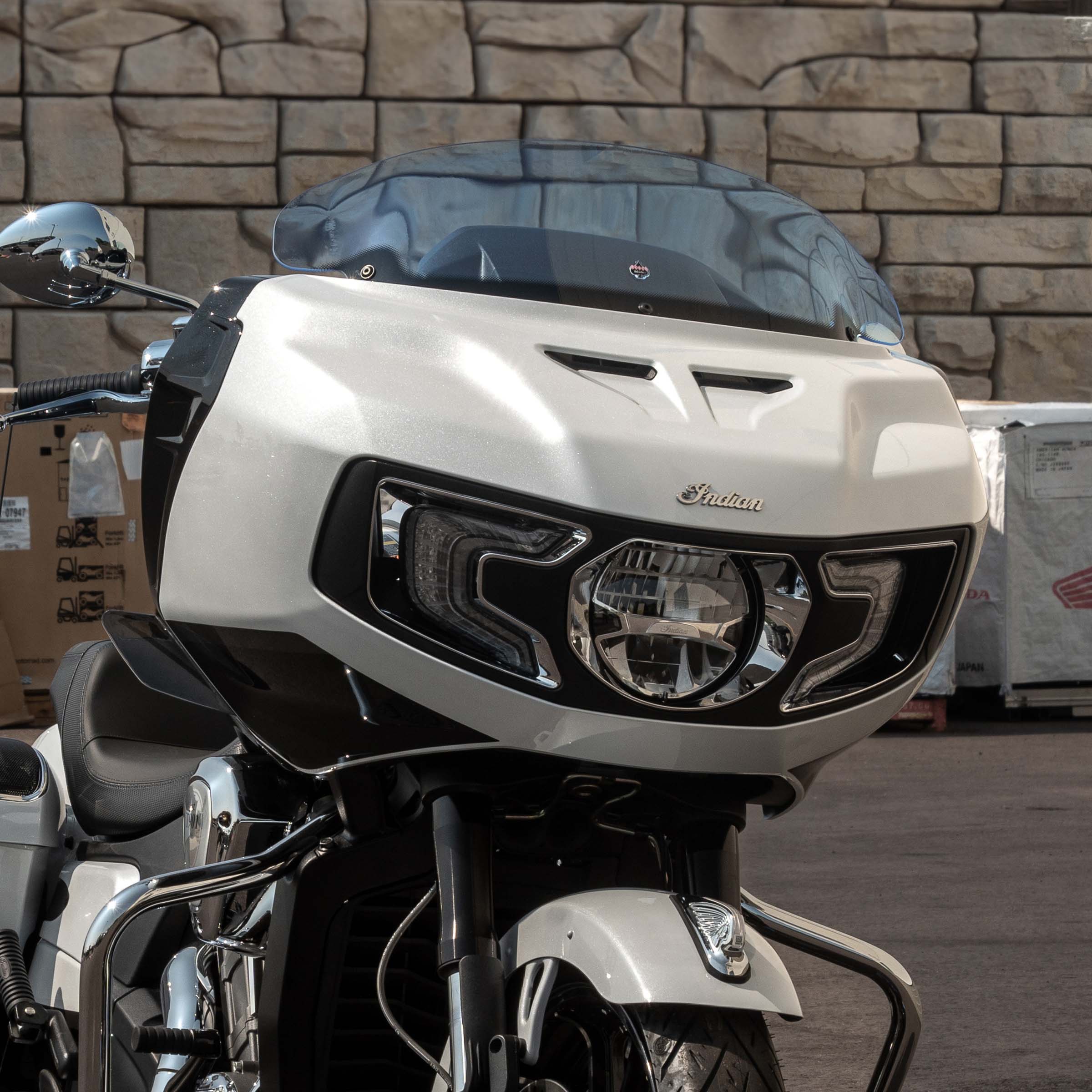 Ice Kolor Windshield for Indian Challenger and Pursuit motorcycle models(Blue Ice)