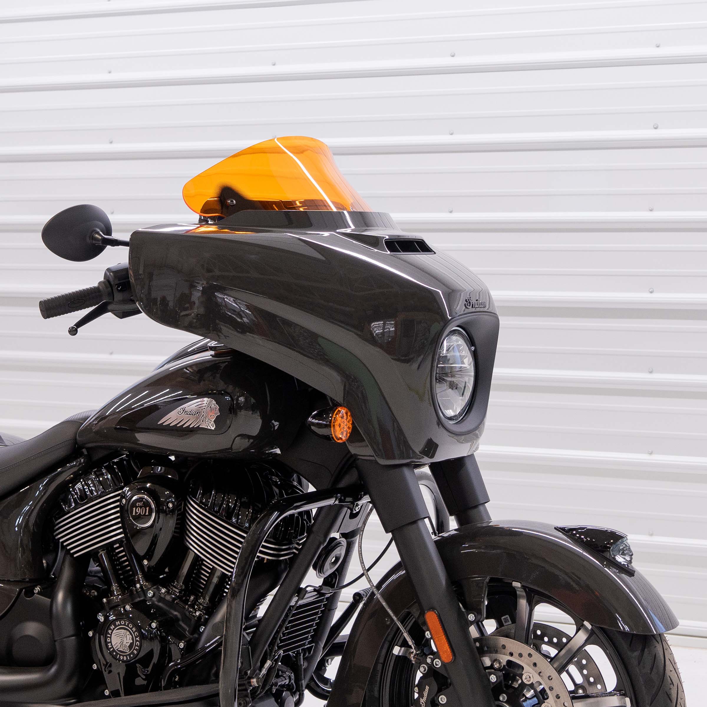Orange Motorcycle Windshield 10" Kolor Flare® Windshield for Indian® 2014-2024 Chieftain and Roadmaster KWW-04-0637 2312-1251 orange color windshield for Indian® Motorcycle (10" Orange Kolor Flare®)