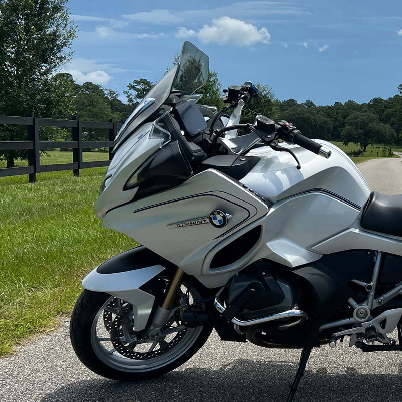 Motorcycle Windshield for 2018+ BMW R1250RT Motorcycles (21" Tint)