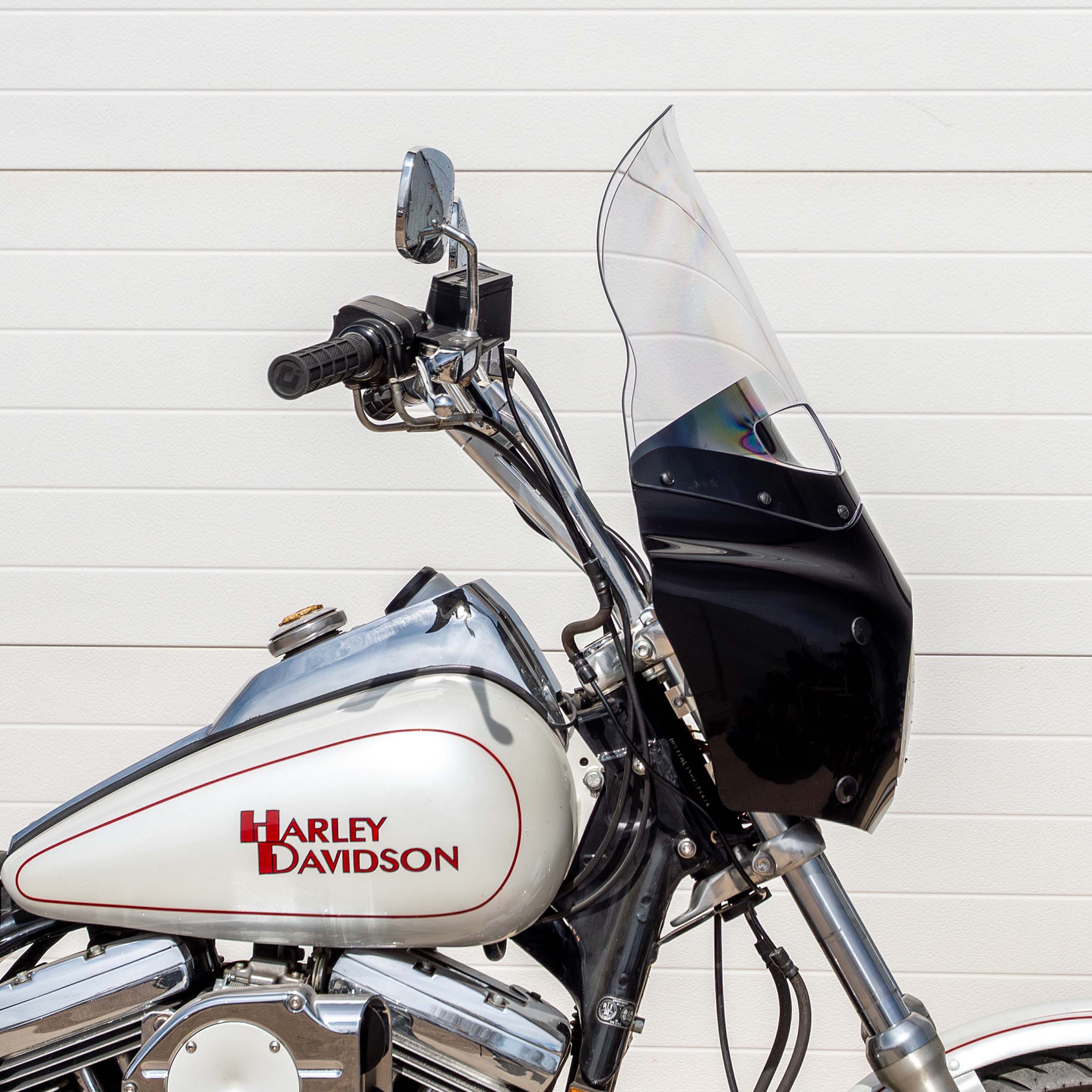 Clear Color Windshield for Memphis Shades Road Warrior Fairings (15" Clear)