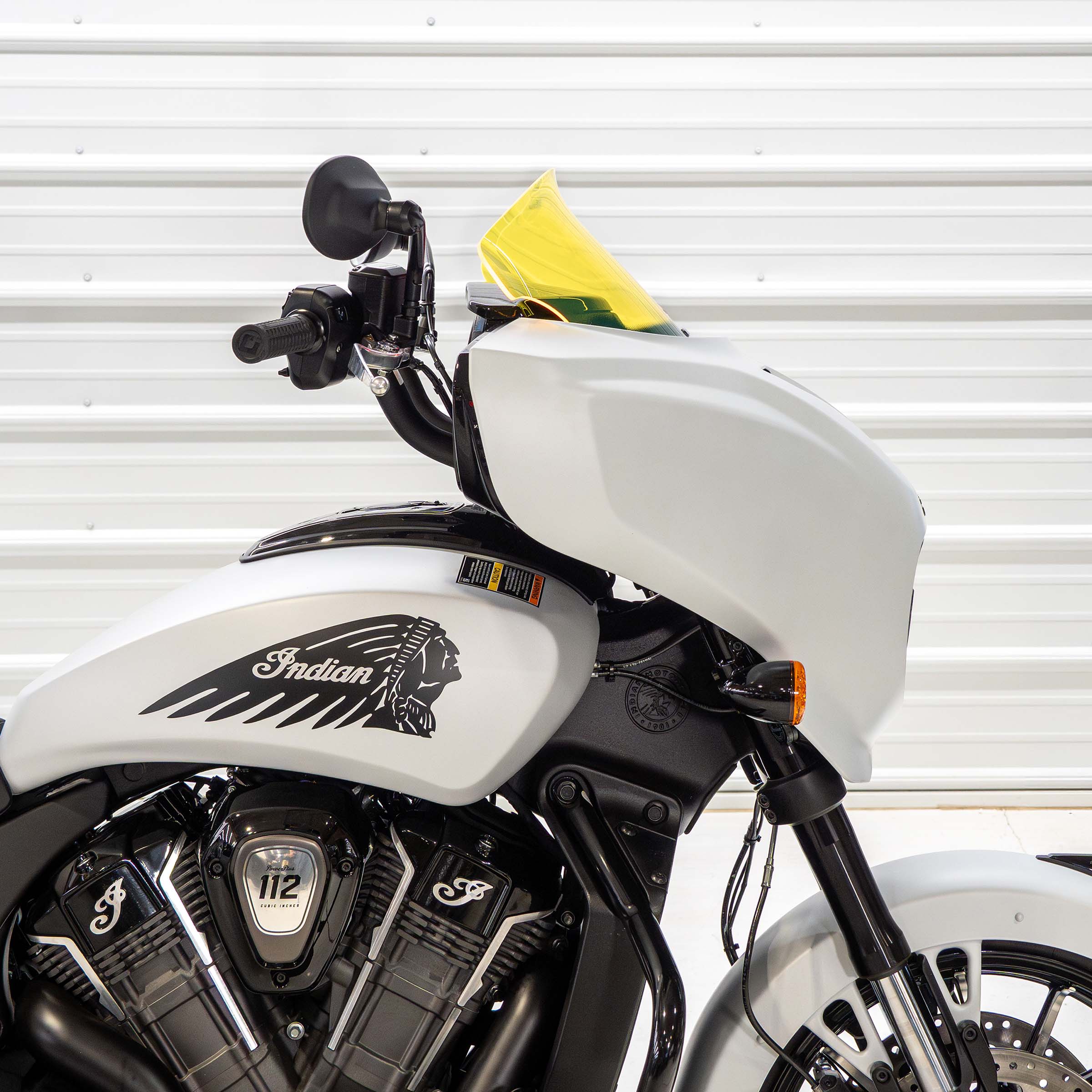 Kolor Flare® Windshields for Indian® 2025+ Chieftain & Roadmaster PowerPlus - Yellow Ice Motorcycle Windshield (9" - Yellow Ice)