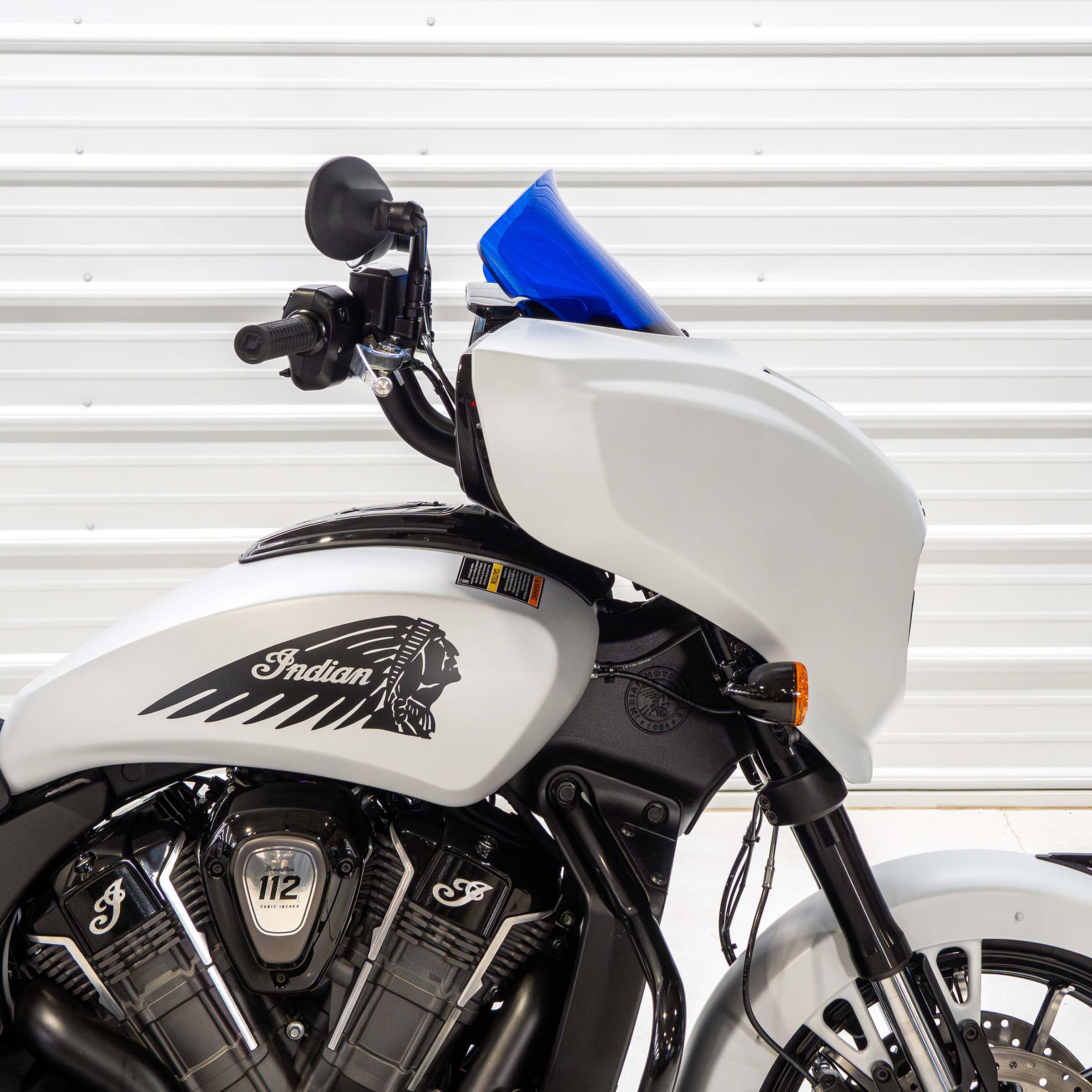 Kolor Flare® Windshields for Indian® 2025+ Chieftain & Roadmaster PowerPlus - Blue Motorcycle Windshield (9" - Blue)