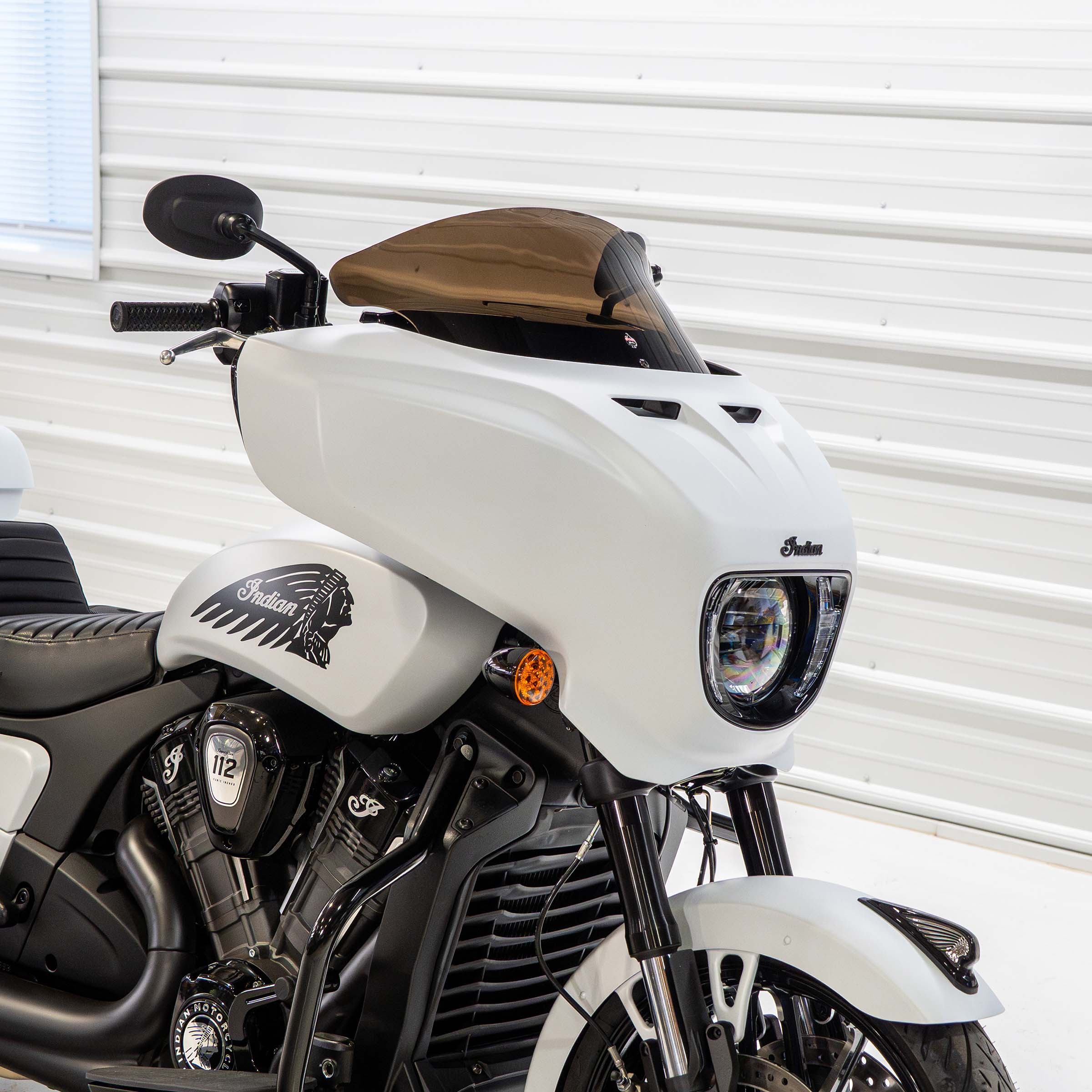 Kolor Flare® Windshields for Indian® 2025+ Chieftain & Roadmaster PowerPlus - Bronze Motorcycle Windshield (9" - Bronze)