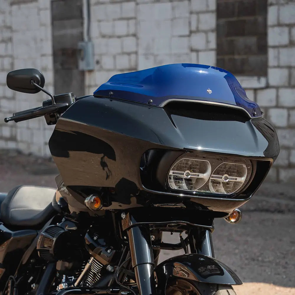 6" Blue Kolor Flare™ Windshield for Harley-Davidson 2015-2023 Road Glide motorcycle models (6" Blue)