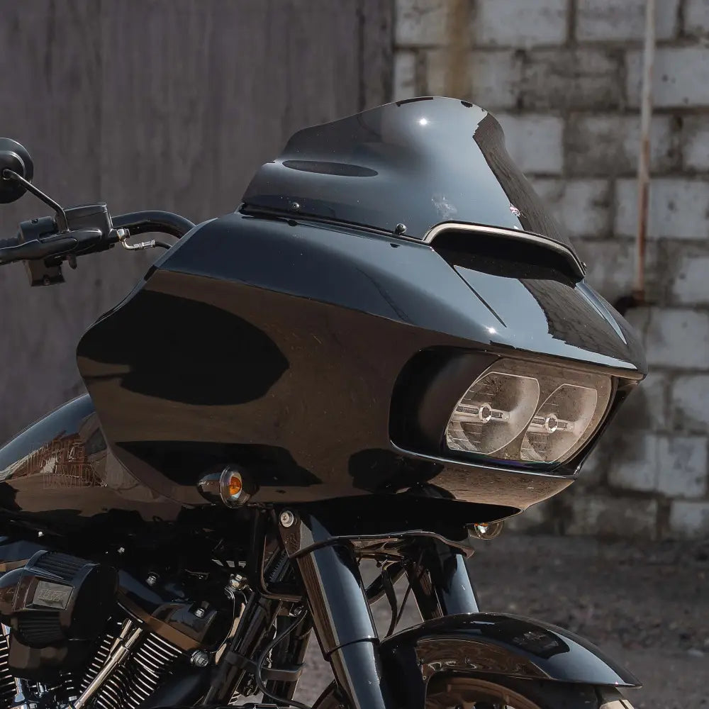 9" Bronze Kolor Flare™ Windshield for Harley-Davidson 2015-2023 Road Glide motorcycle models (9" Bronze)