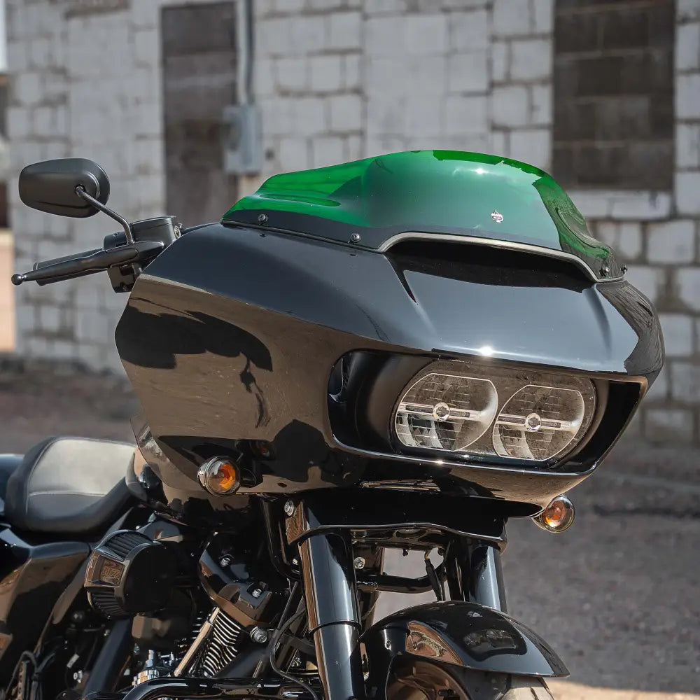6" Green Kolor Flare™ Windshield for Harley-Davidson 2015-2023 Road Glide motorcycle models (6" Green)