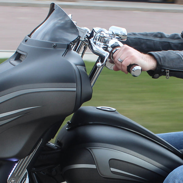 14" Chrome bars and chrome knuckles on KlipHanger Bars for Harley-Davidson 2008-2024 FLH Motorcycles(14" Chrome / Chrome)