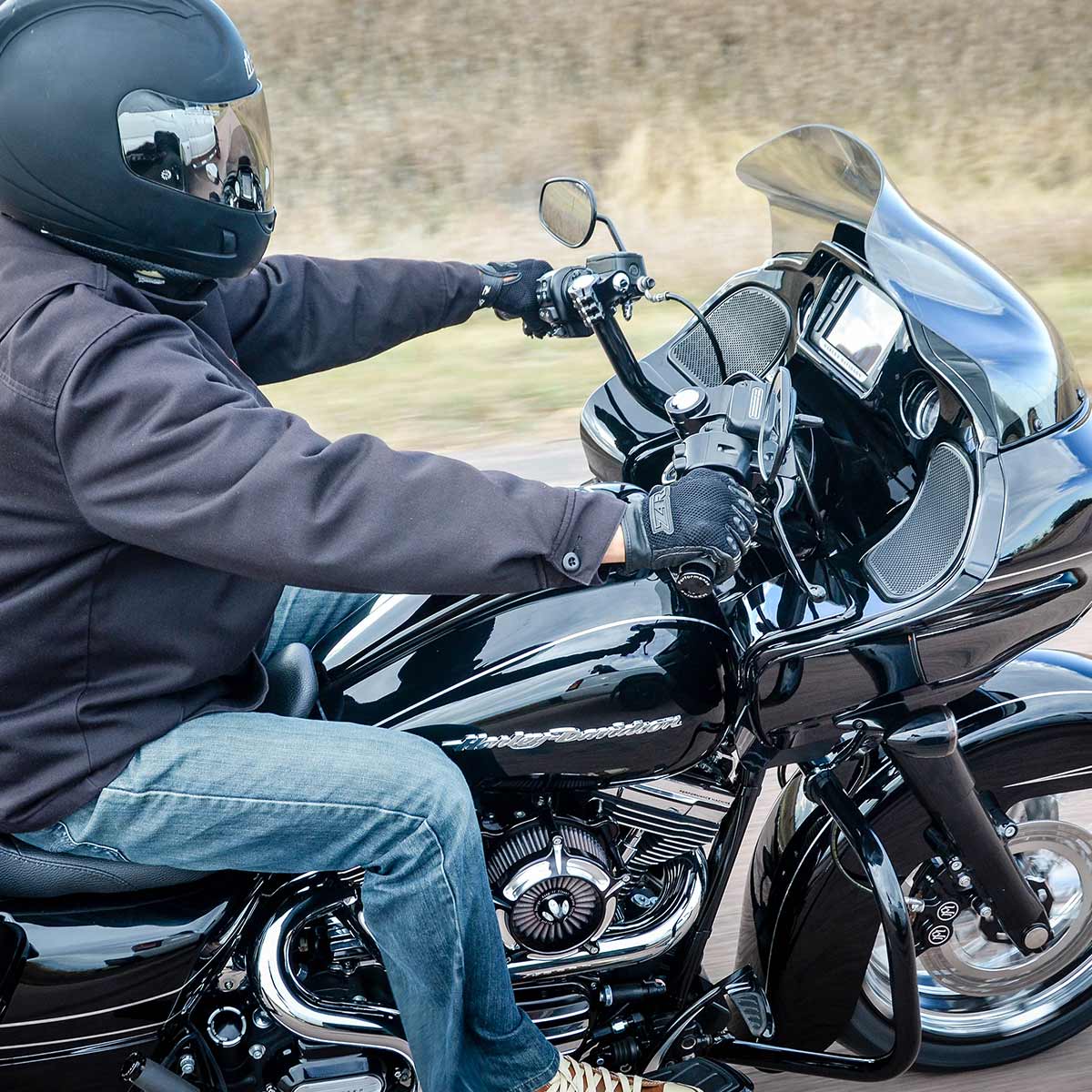 10" Black bar and black knuckles on KlipHanger Bars for Harley-Davidson 2015-2024 Road Glide Motorcycles(10" Black / Black)