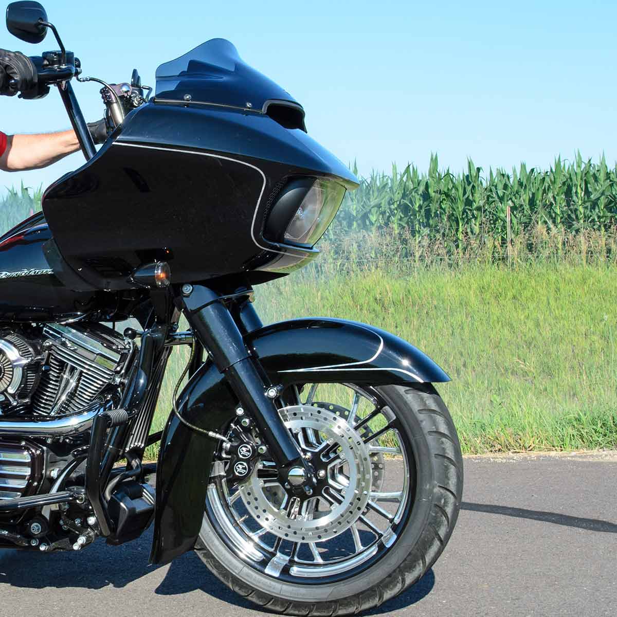 21" Benchmark Front Fender FIT KIT for Harley-Davidson 2014-2024 Touring Motorcycle Models(Benchmark - 16-19")