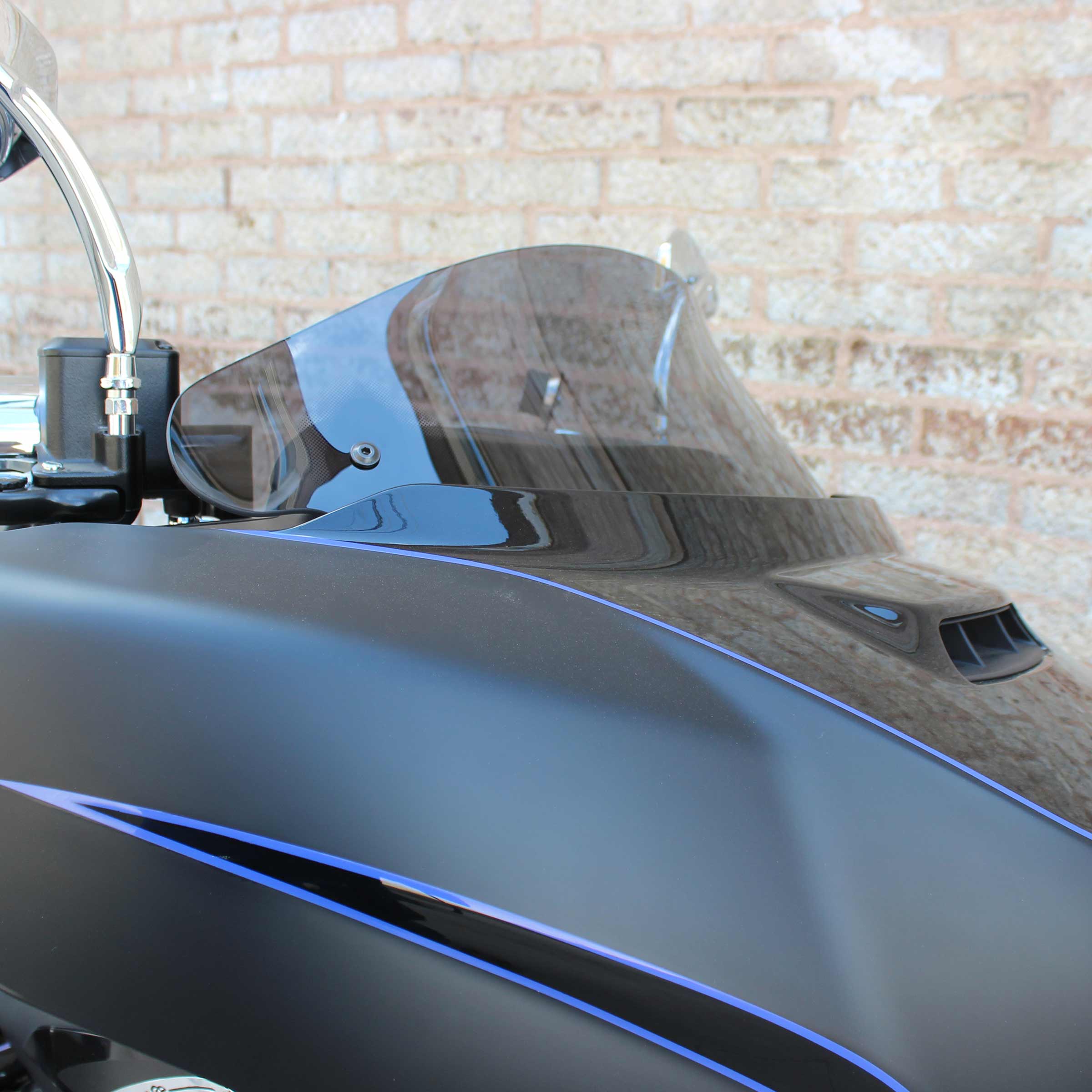 10" Dark Smoke Windshield for Indian® 2014-2024 Chieftain and Roadmaster motorcycle models(10" Dark Smoke)
