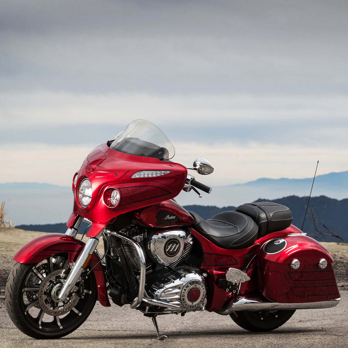 14" Clear Windshield for Indian® 2014-2023 Chieftain and Roadmaster motorcycle models(14" Clear)