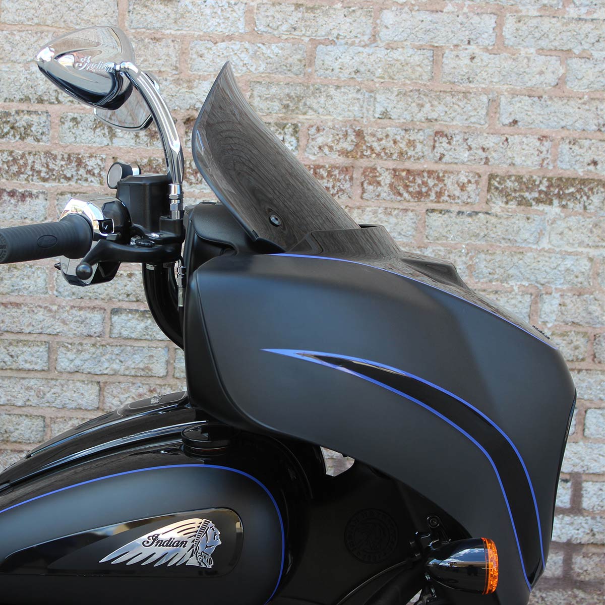 14" Dark Smoke Windshield for Indian® 2014-2023 Chieftain and Roadmaster motorcycles models(14" Dark Smoke)