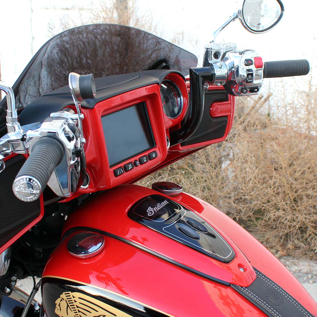 8" Black Ergo Bars for 2017 Indian® Chieftain, Roadmaster and Dark Horse Motorcycles(8" Black)