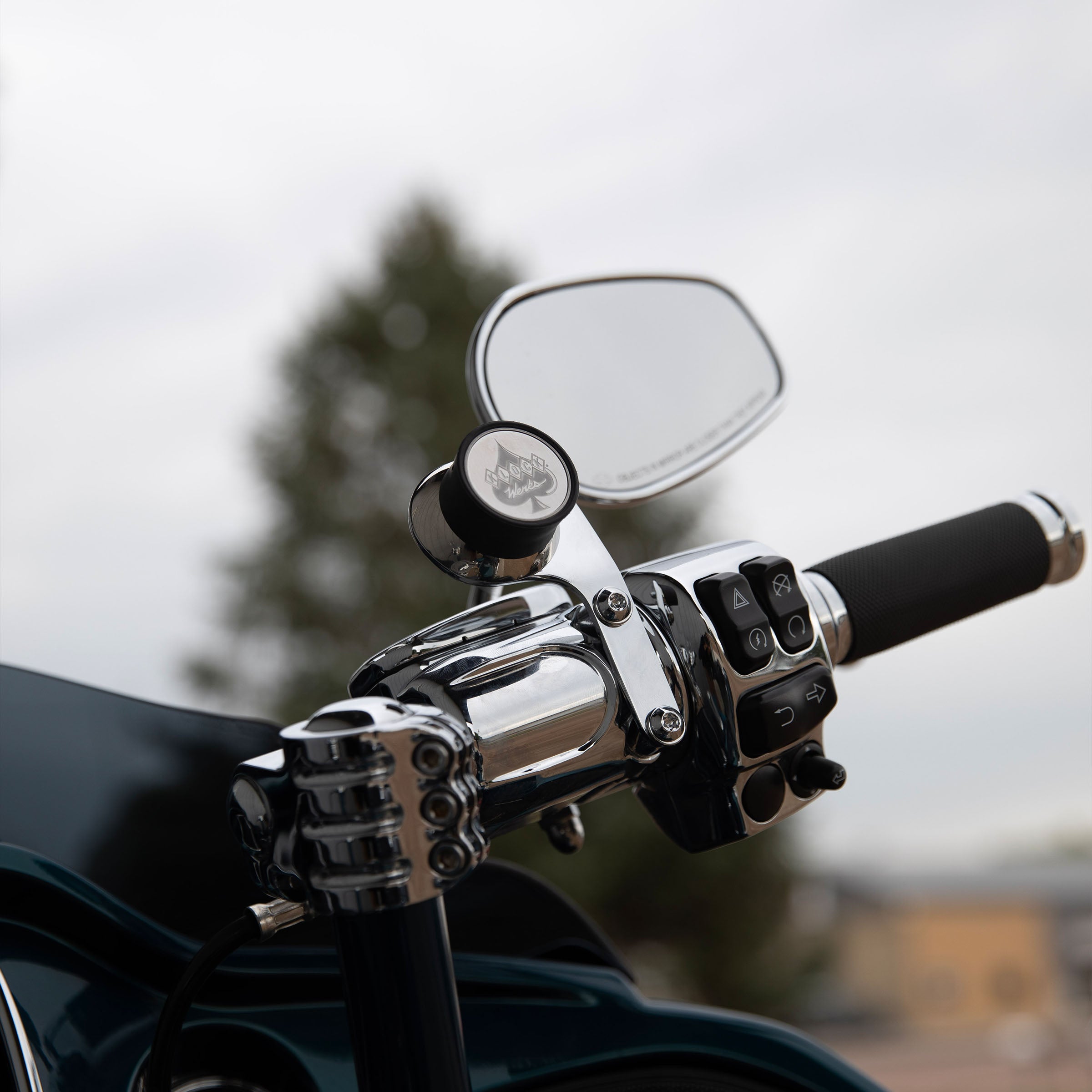 1996-2023 Right Chrome Perch Magnetic Phone Mounts for Harley-Davidson® on bike (1996-2023 - Right Chrome Perch Mount on bike)