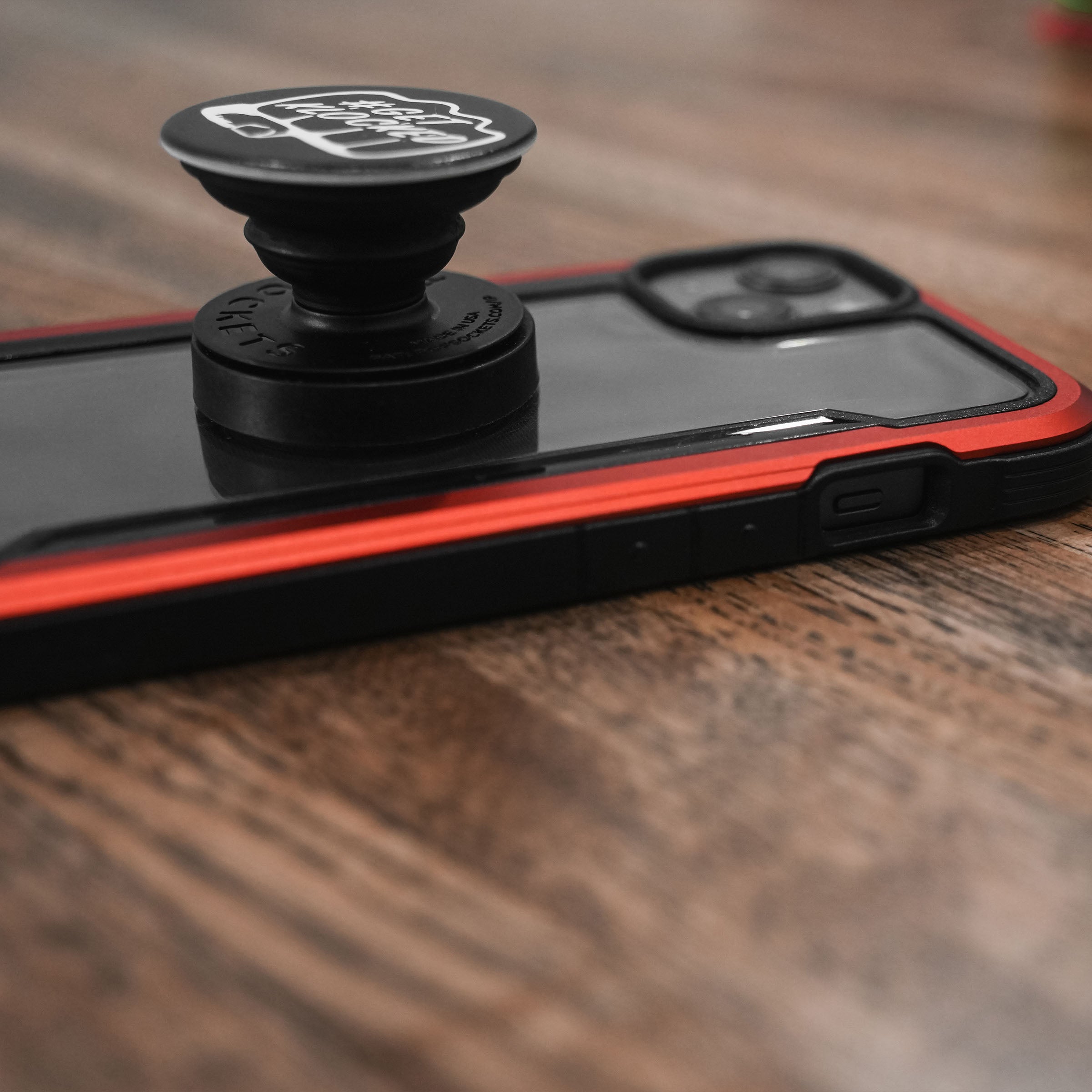 iOpop fist bump style on phone expanded(Fist Bump style - expanded)