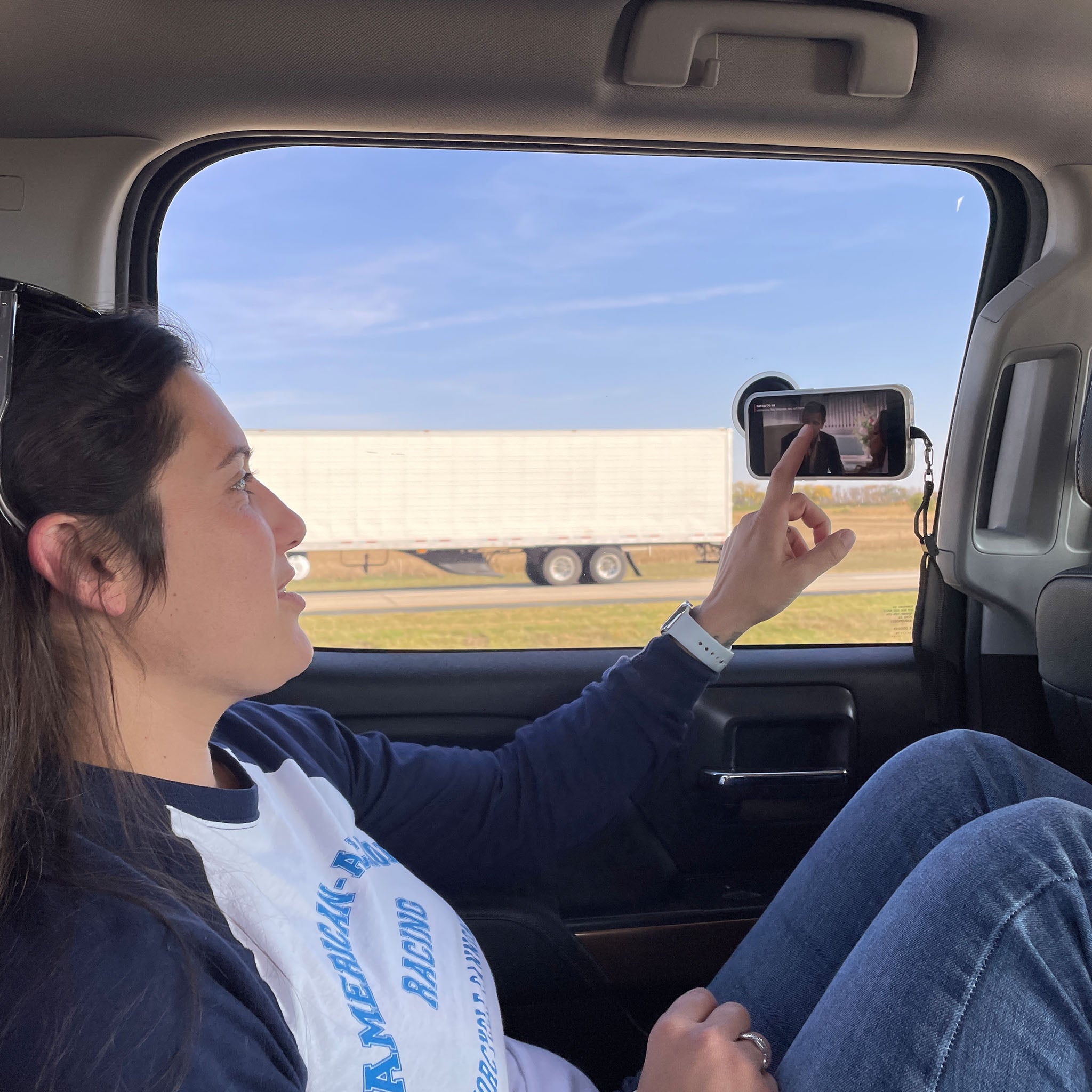 iOtraveler Suction Magnetic Phone Mount mounted to side window(Car mount for iphone or smartphone)
