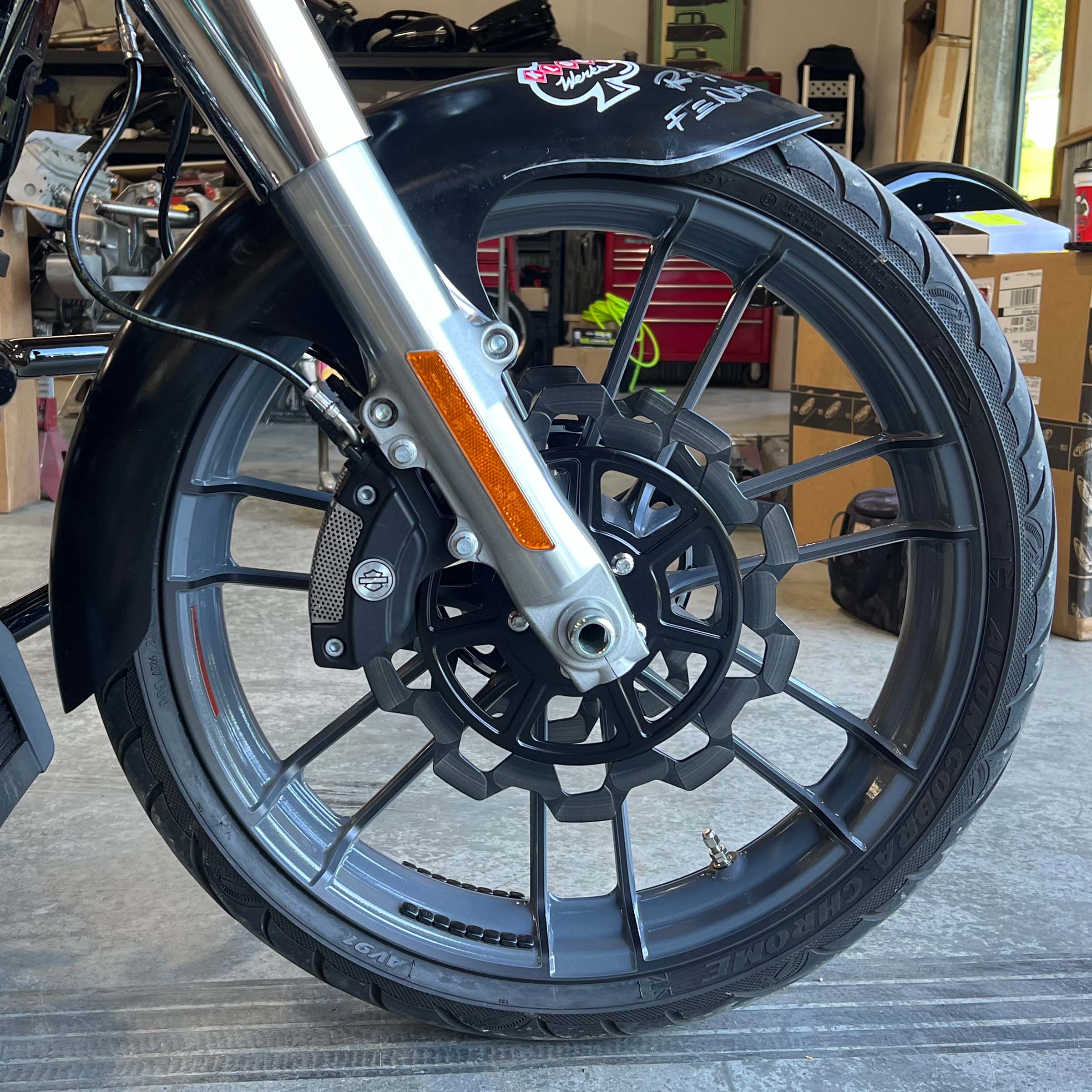 21 inch Steadfast Fender Mounting Blocks on motorcycle(21" Steadfast Blocks)
