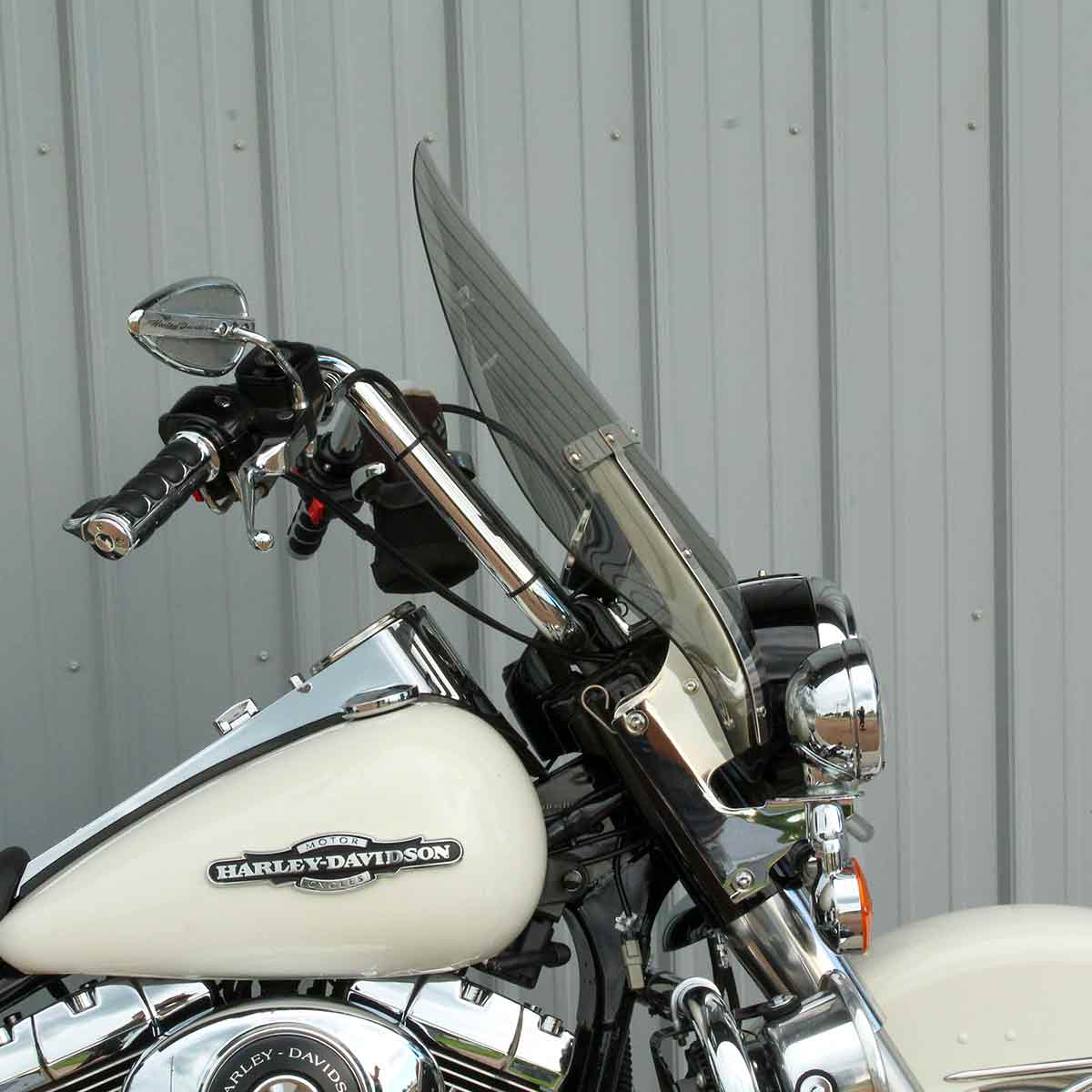 16.5" Tint Billboard Windshield for Harley-Davidson® Road King motorcycle models(16.5" Tint on Road King Model)