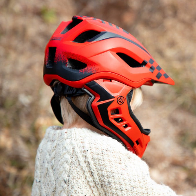 Red Strider ST-R Full Face Helmet Red in use (Red)