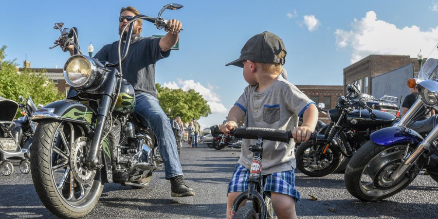 The Insider's East-to-West South Dakota Road Trip to Sturgis: With One Stop You Can't Miss