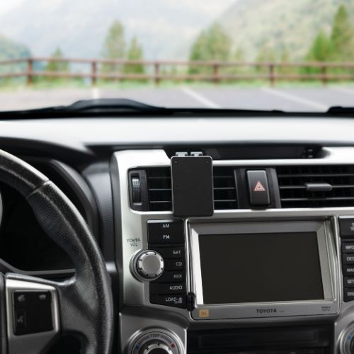 (ProClip Vehicle Dash Mount without iOauto Installed)