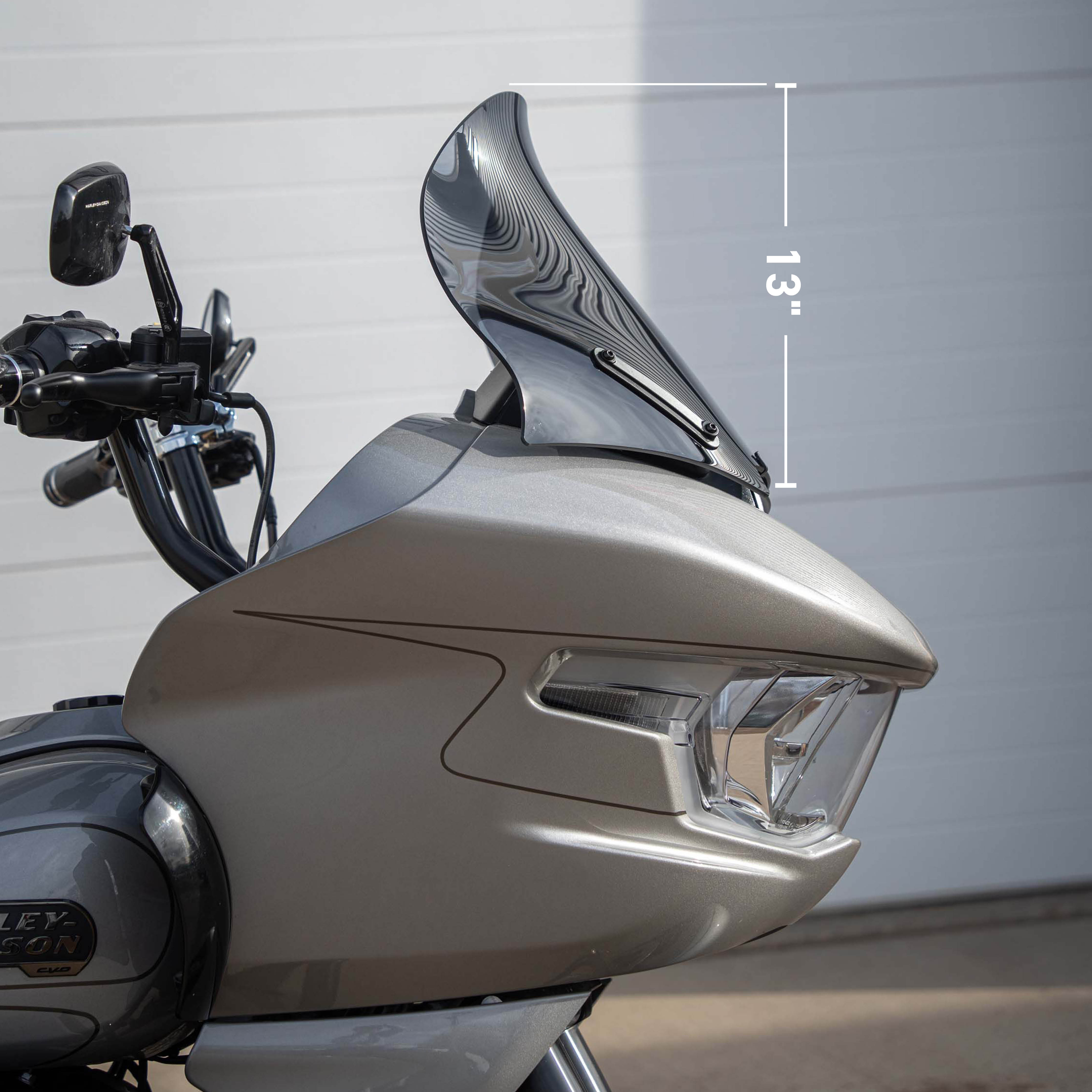 Windshield for Harley-Davidson 2023-2025 Road Glide® (15" Pro-Touring - Tint - with vertical height measurement)