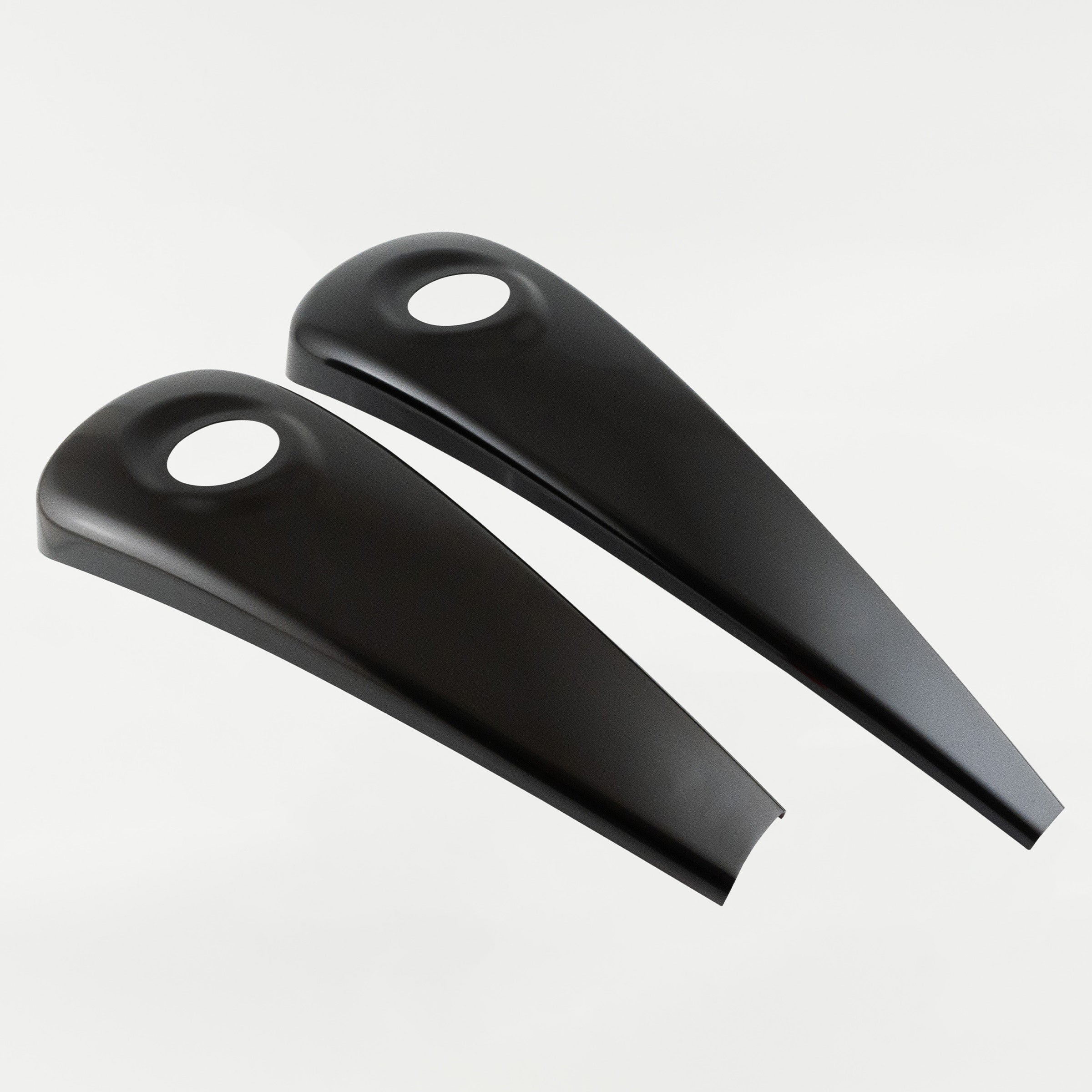 Stock length verses Extended Curvaceous Metal Dash for 2008 - 2023 FLH, FLTR Motorcycles(Stock Length (left) vs. Extended (right) Curvaceous Dash)