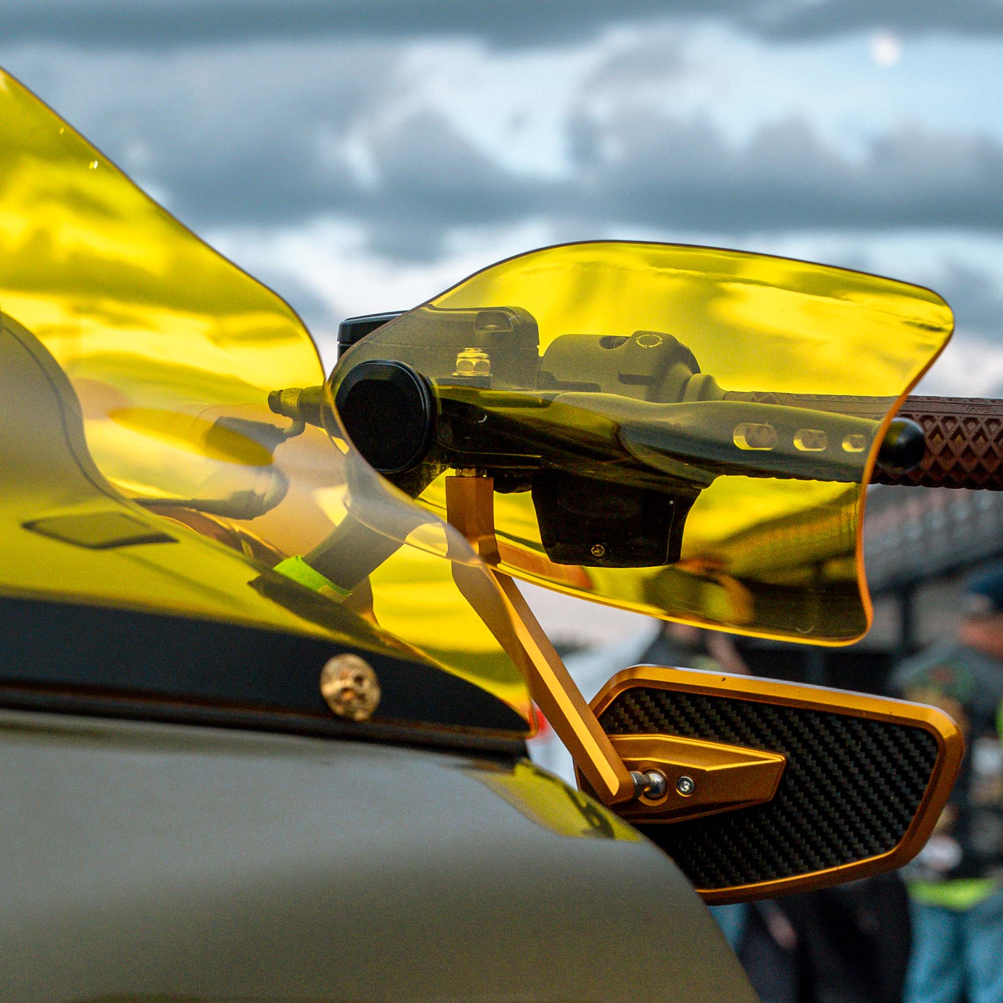 Yellow Flare Hand Guards for Harley-Davidson Motorcycle(Yellow (Acrylic))