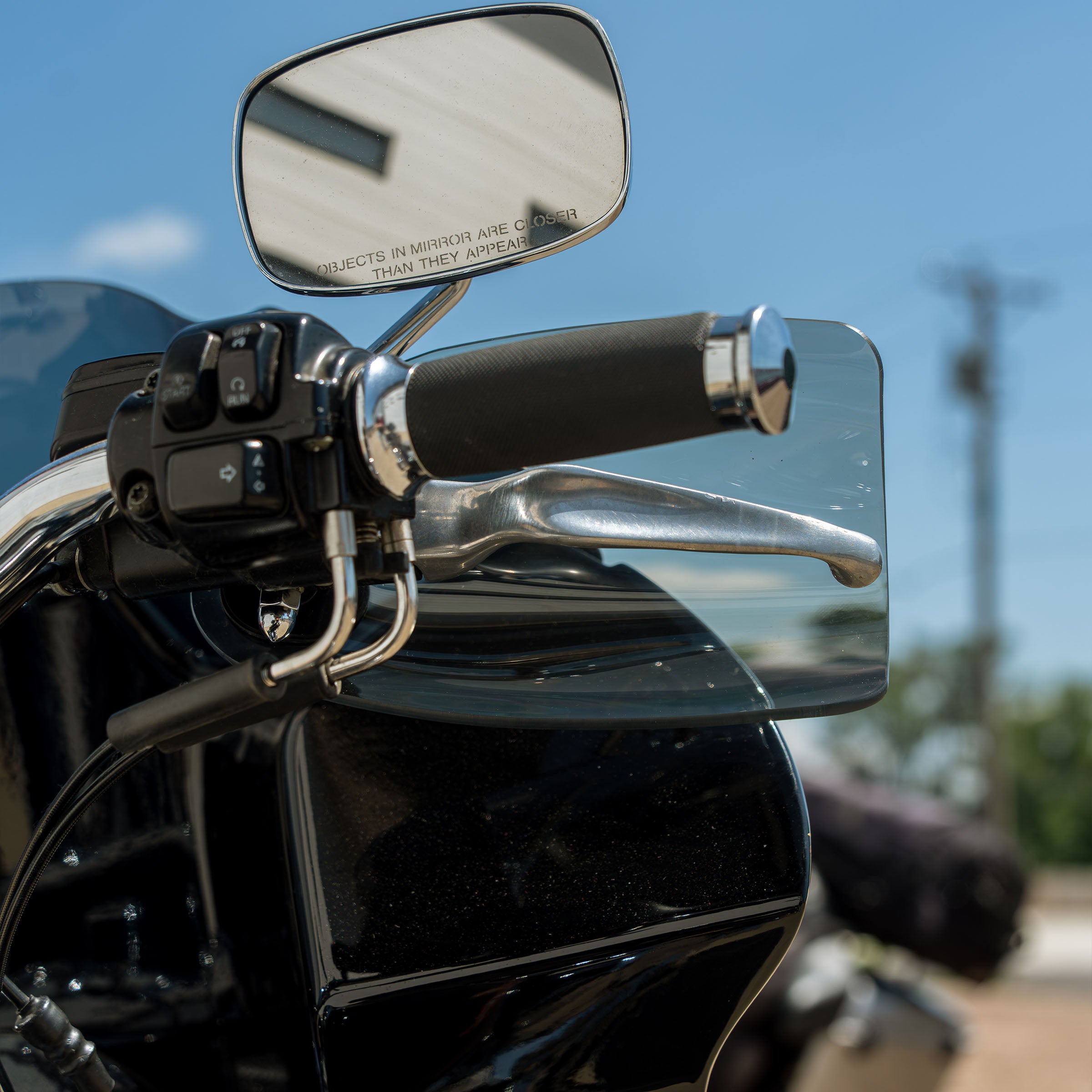 Tint Flare Hand Guards for Harley-Davidson Motorcycle(Tint (Polycarbonate))