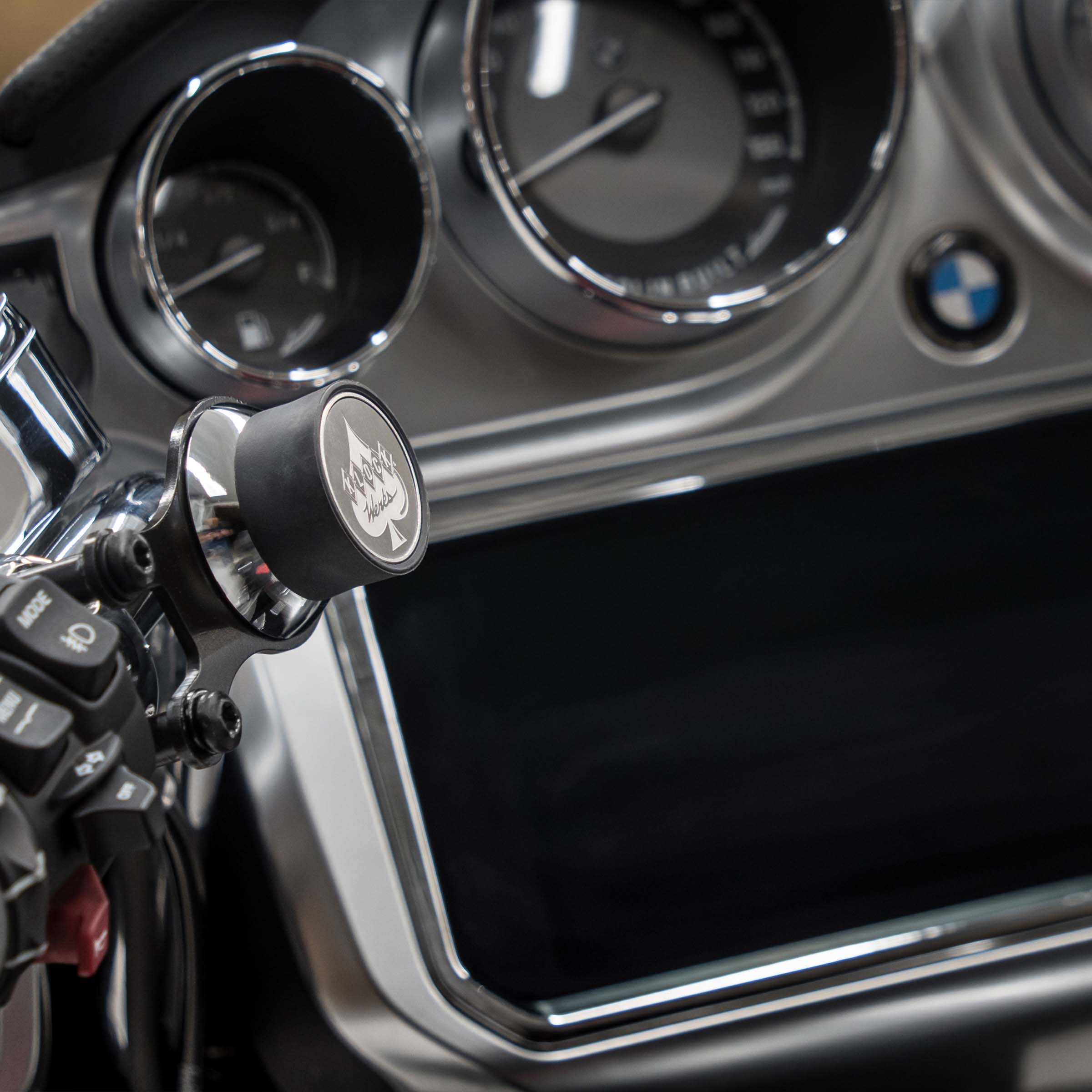 Ambidextrous Magnetic Phone Mounts for BMW® (Black Ambidextrous)