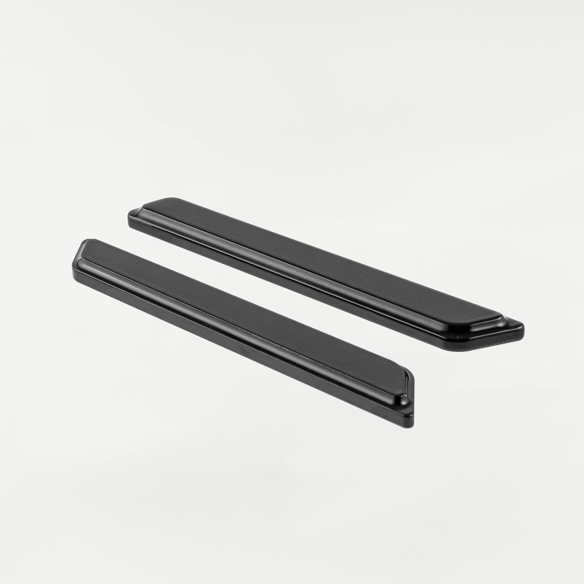 Smooth Black Hinge Insert for 2014+ Harley-Davidson Touring Models (Smooth Black - 2014+ Touring Models)