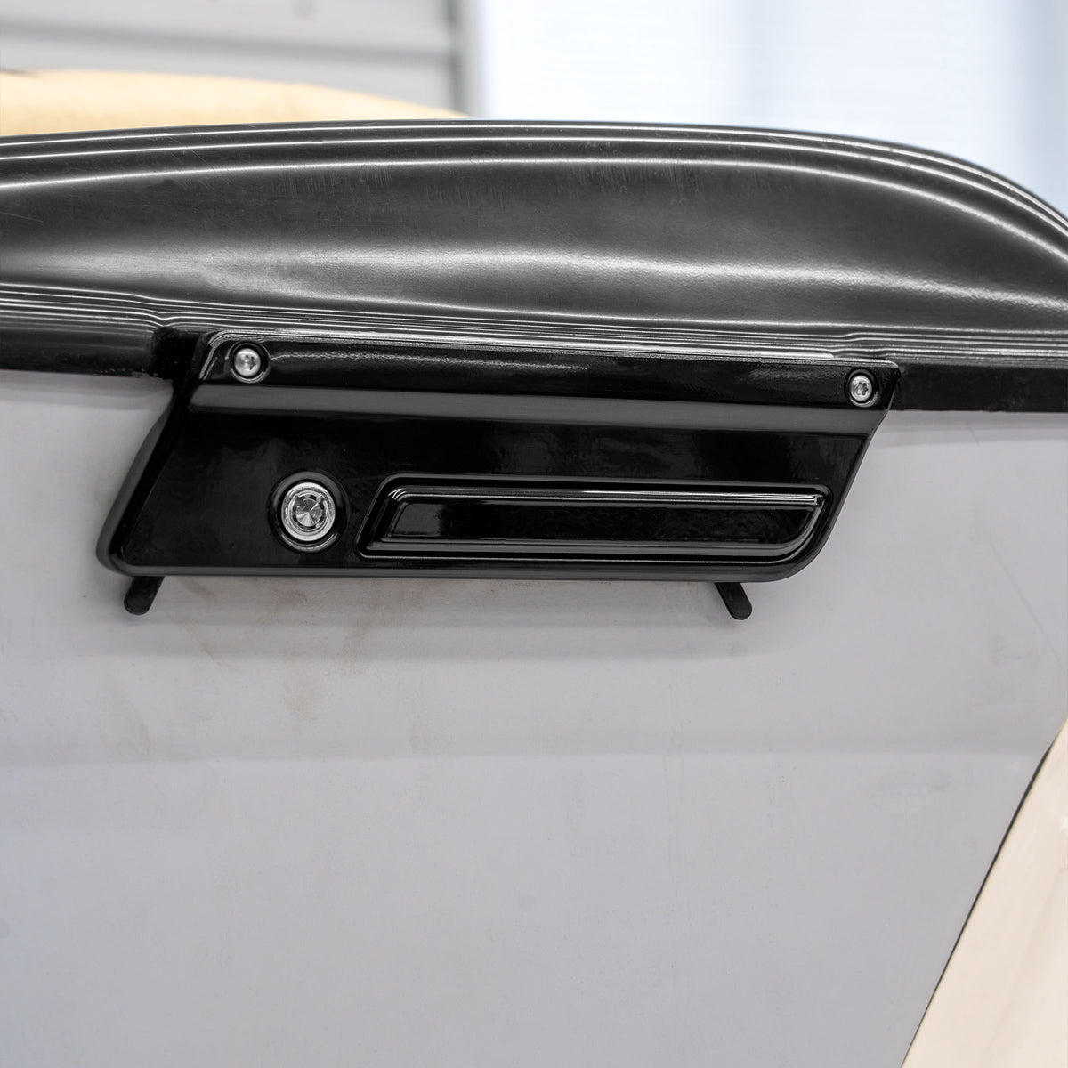 Smooth Black Hinge Insert for 1996-2013 Harley-Davidson Touring Models (Smooth Black - 1996-2013 Touring Models)
