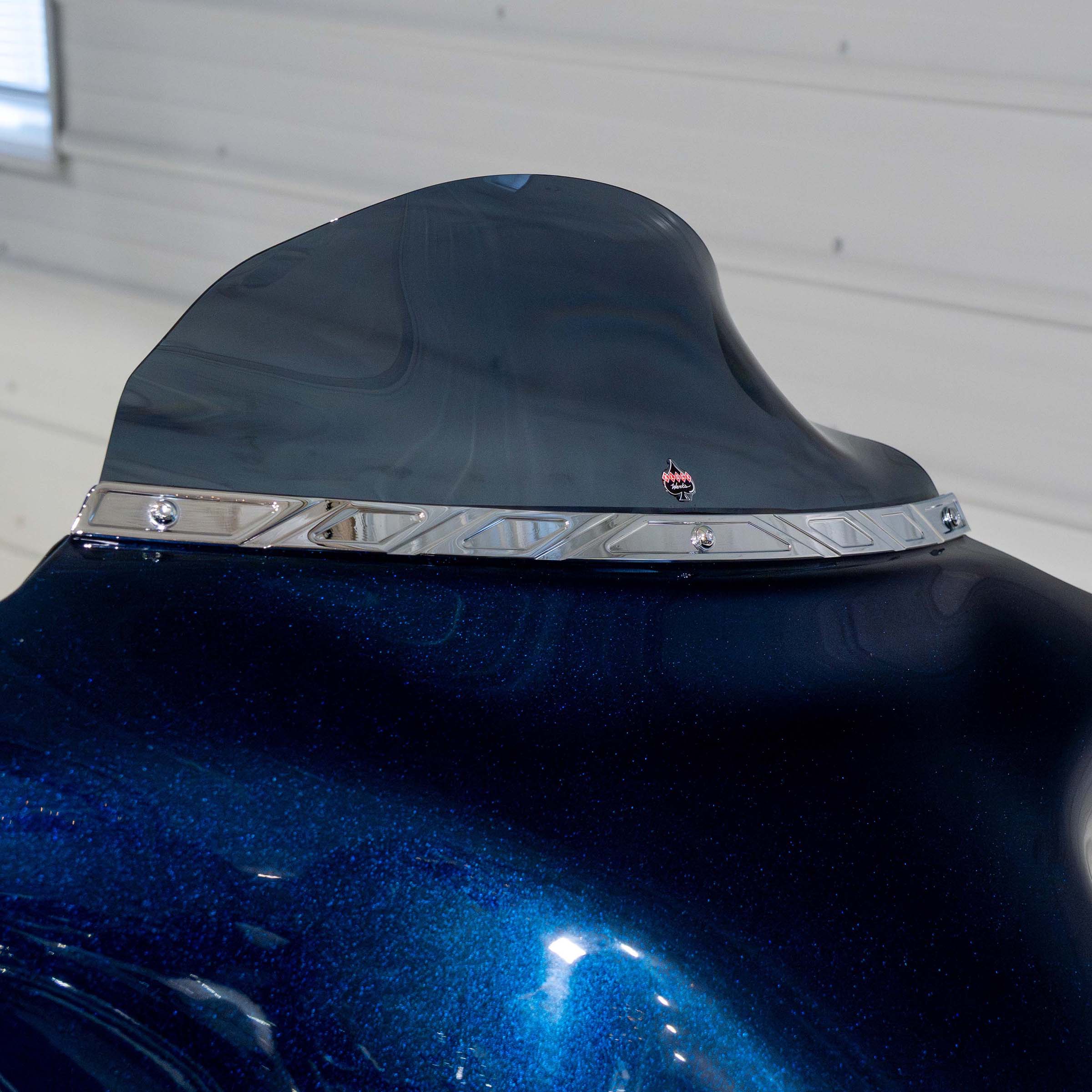 Aztec style Windshield Trim for Harley-Davidson 1996-2013 FLH Motorcycles in Chrome(Aztec - Chrome)