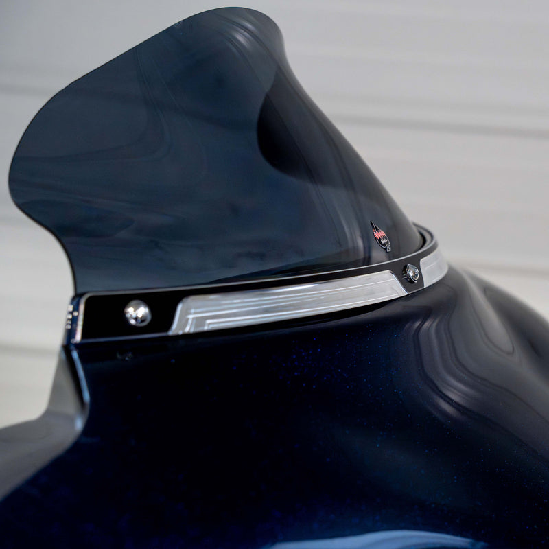 Landing style Windshield Trim for Harley-Davidson 1996-2013 FLH Motorcycles in Black Contrast Cut(Landing - Black Contrast Cut)