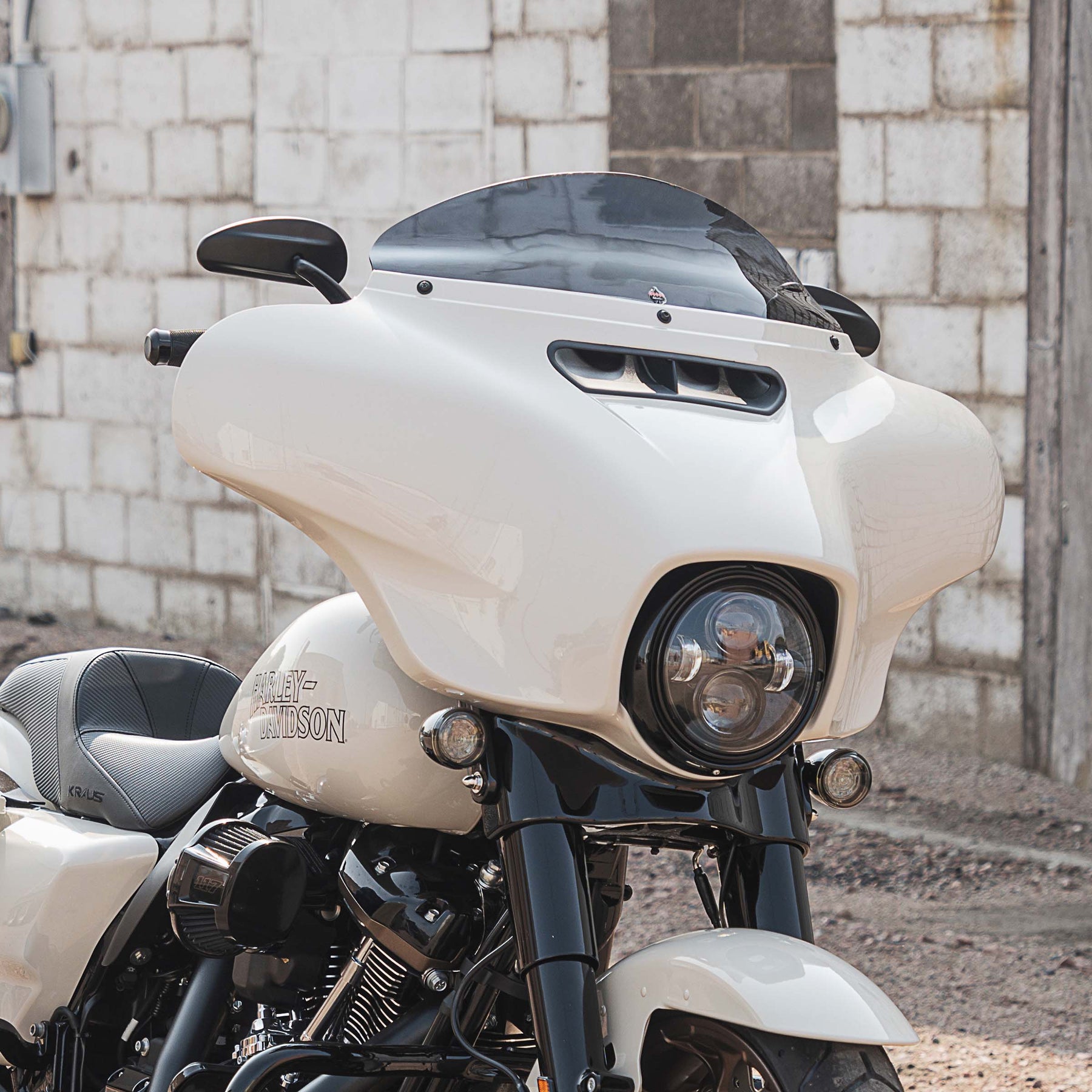5" Dark Smoke Flare™ Windshield for 2014-2023 Harley-Davidson FLH Motorcycle Models