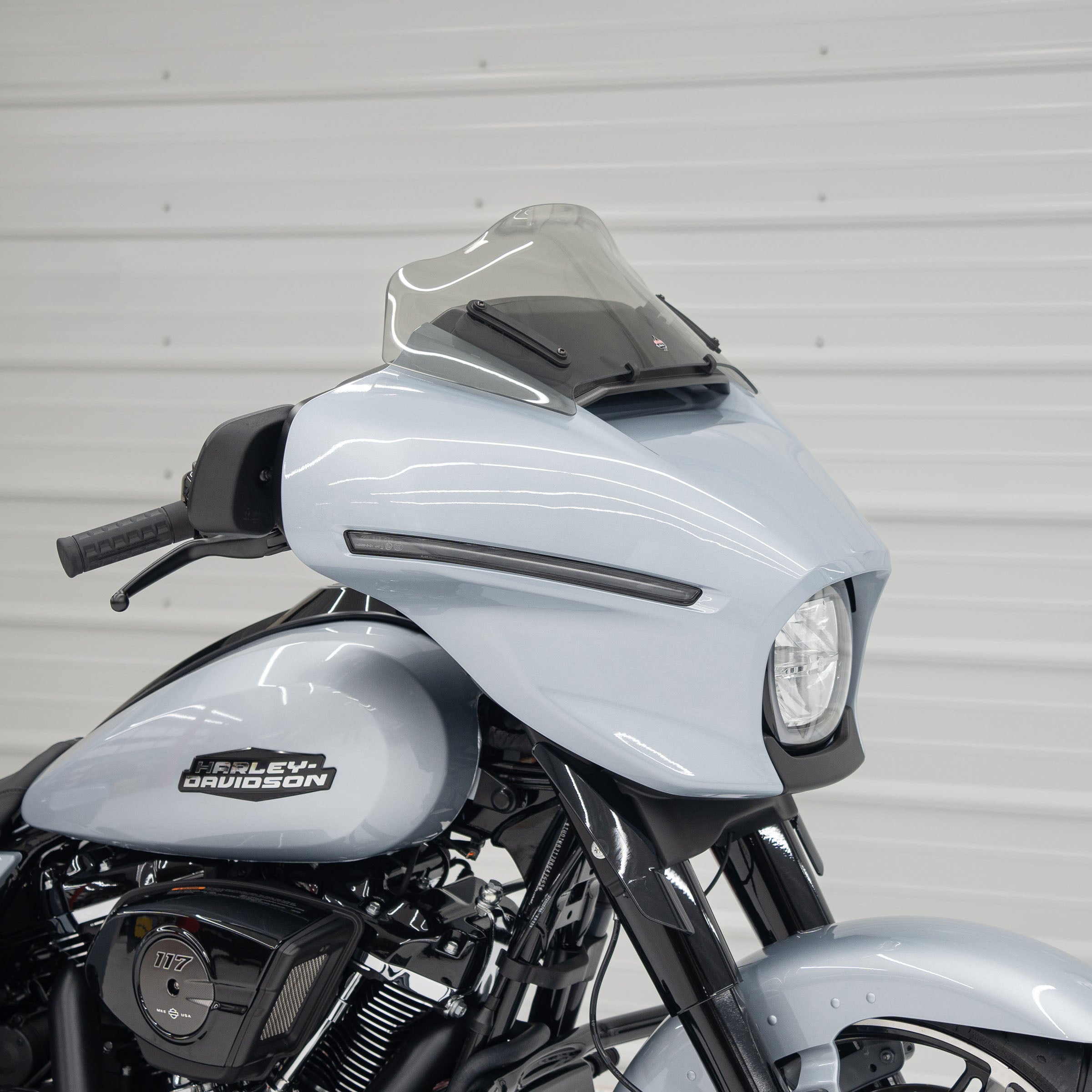 Flare™ Windshield for Harley-Davidson 2023.5-2024 FLH (8" Tint)